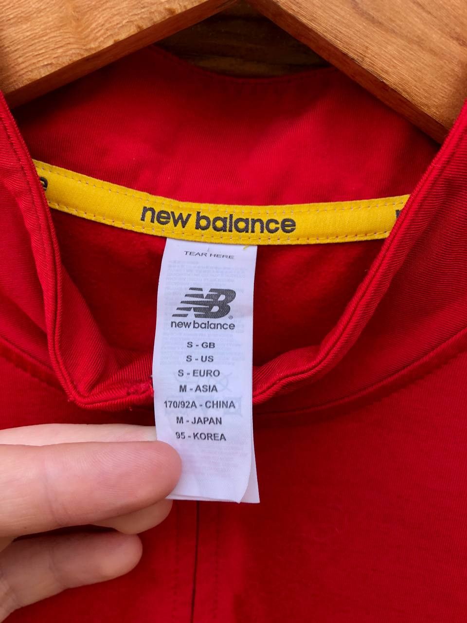 New Balance × Vintage LIVERPOOL HOME LONG SLEEVE NEW BALANCE Size US S / EU 44-46 / 1 - 4 Thumbnail