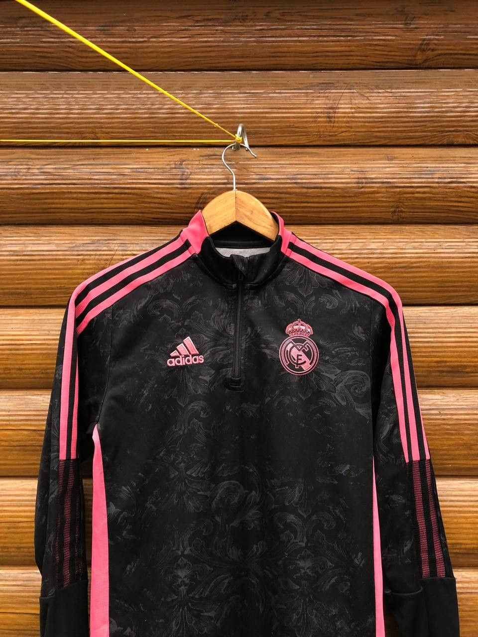 Adidas Adidas Real Madrid LongSleeve Jersey Size US XS / EU 42 / 0 - 2 Thumbnail
