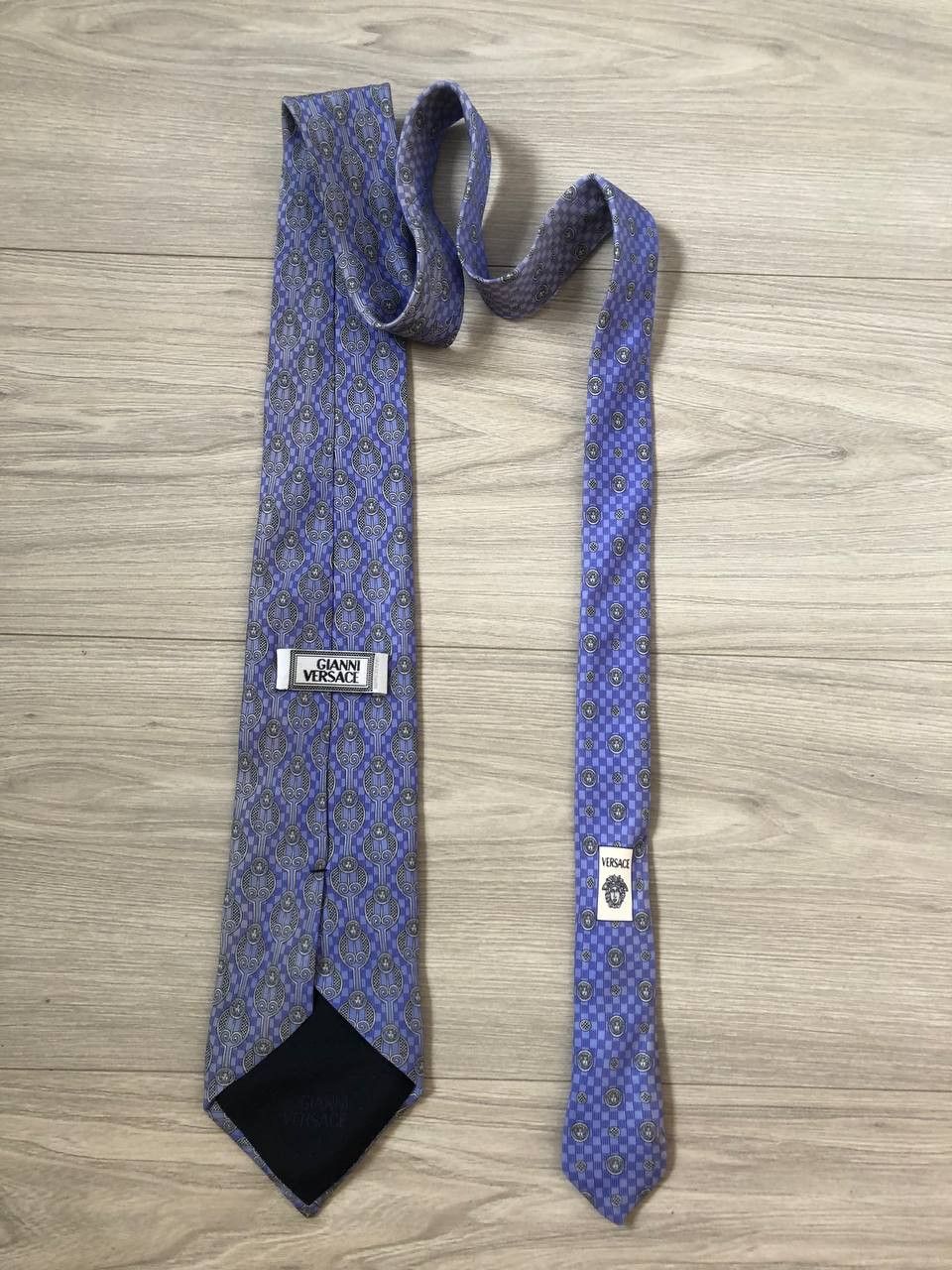 Versace Gianni Versace Tie Silk Vintage Size ONE SIZE - 1 Thumbnail