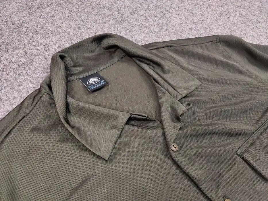 Nike ACG Vintage 90's Nike ACG Olive button Shirt with Pockets Size US L / EU 52-54 / 3 - 7 Thumbnail