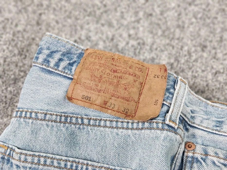 Levi's Vintage 80s Levis 501 Jeans Made in USA Perfect Faded Denim Size US 33 - 9 Thumbnail