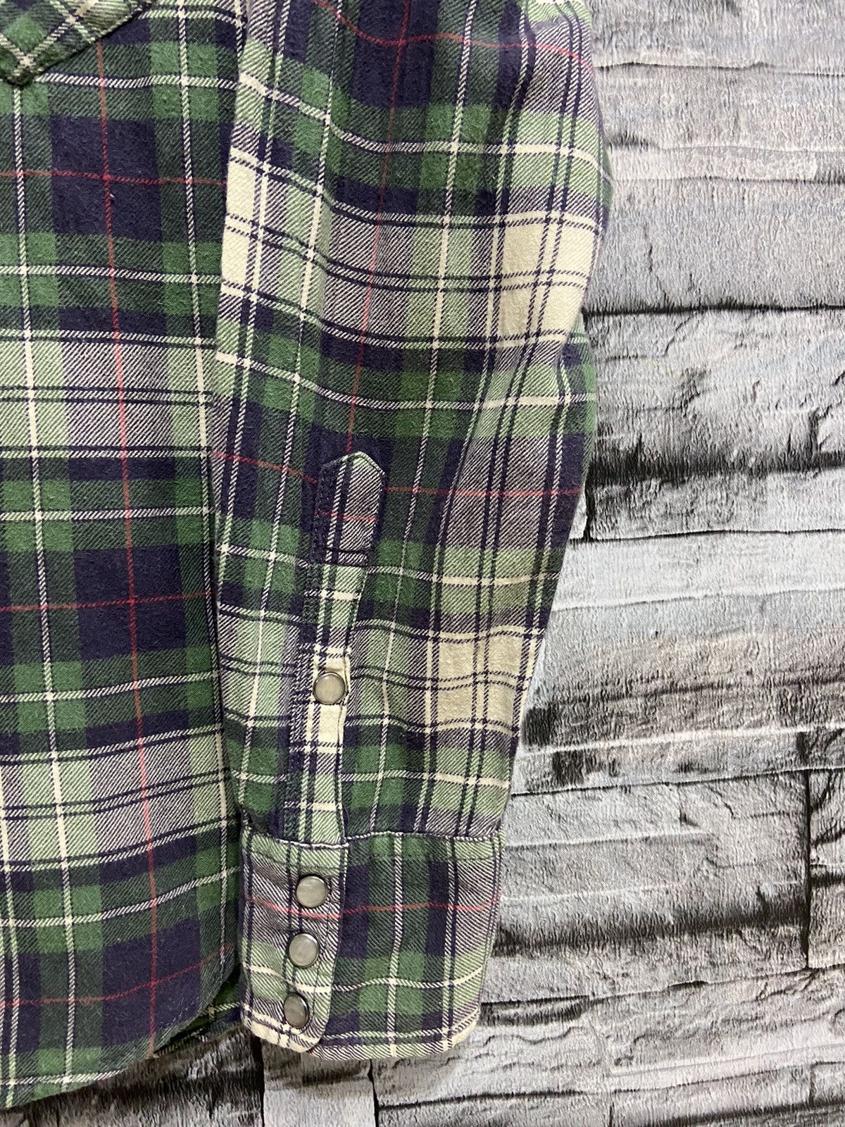 Japanese Brand Vintage Back Number Flannel button double pocket plaid Size US S / EU 44-46 / 1 - 5 Thumbnail