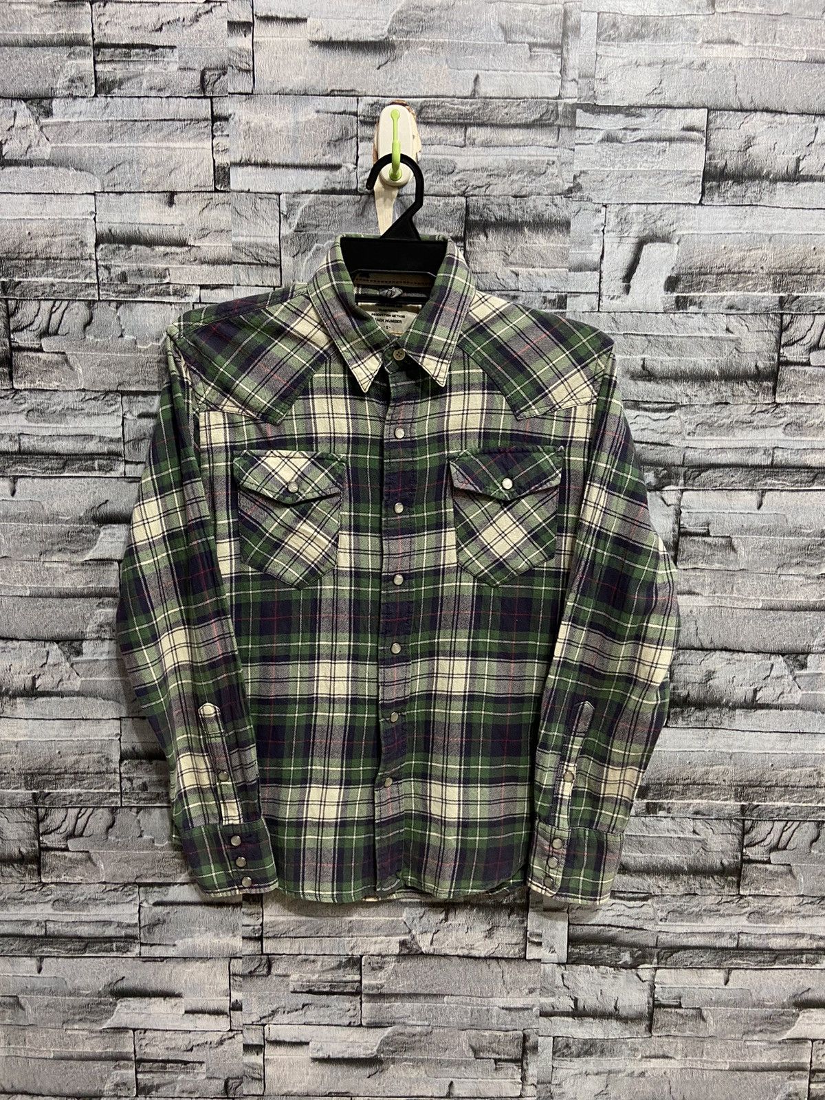 Japanese Brand Vintage Back Number Flannel button double pocket plaid Size US S / EU 44-46 / 1 - 1 Thumbnail