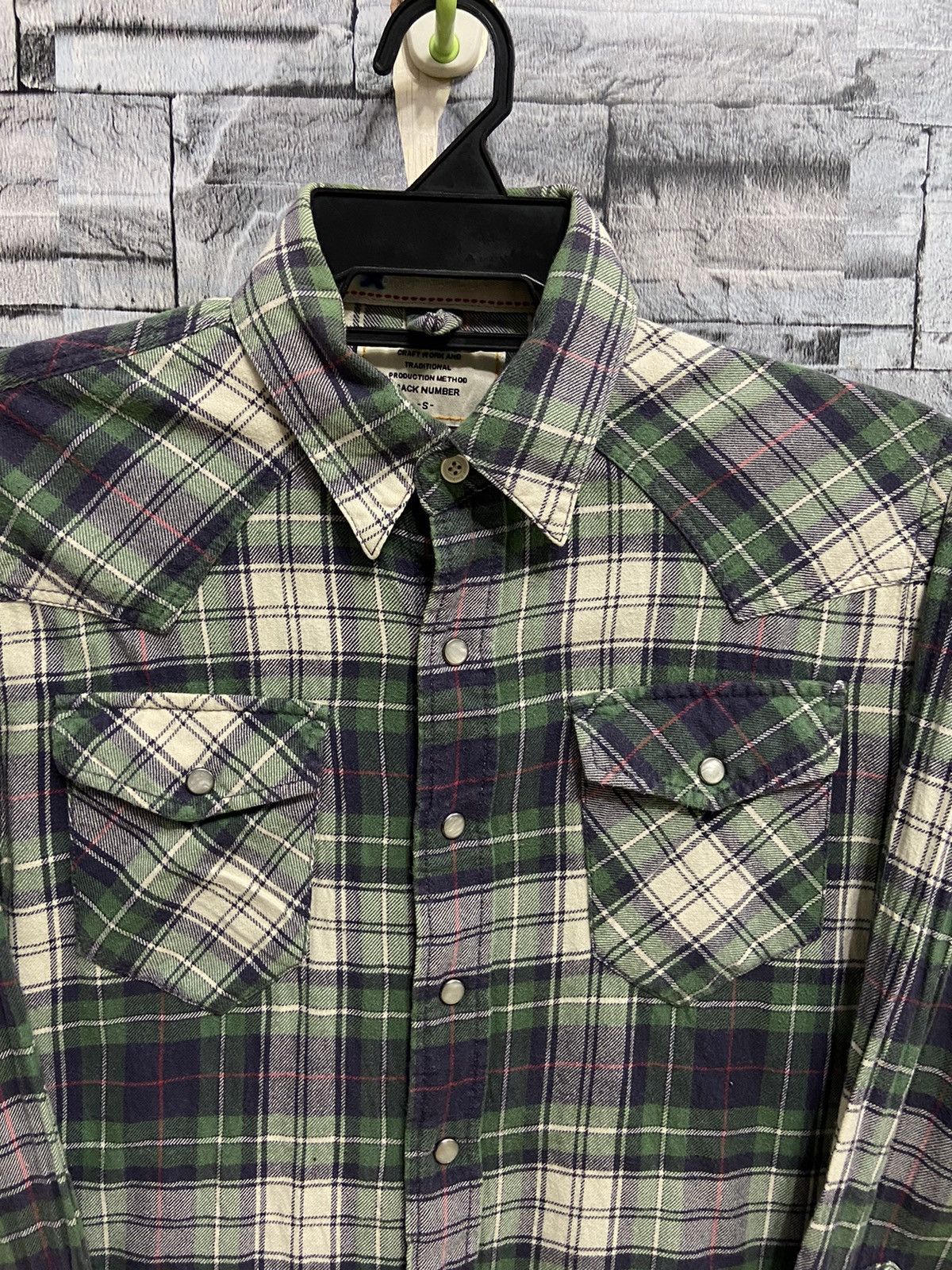 Japanese Brand Vintage Back Number Flannel button double pocket plaid Size US S / EU 44-46 / 1 - 2 Thumbnail