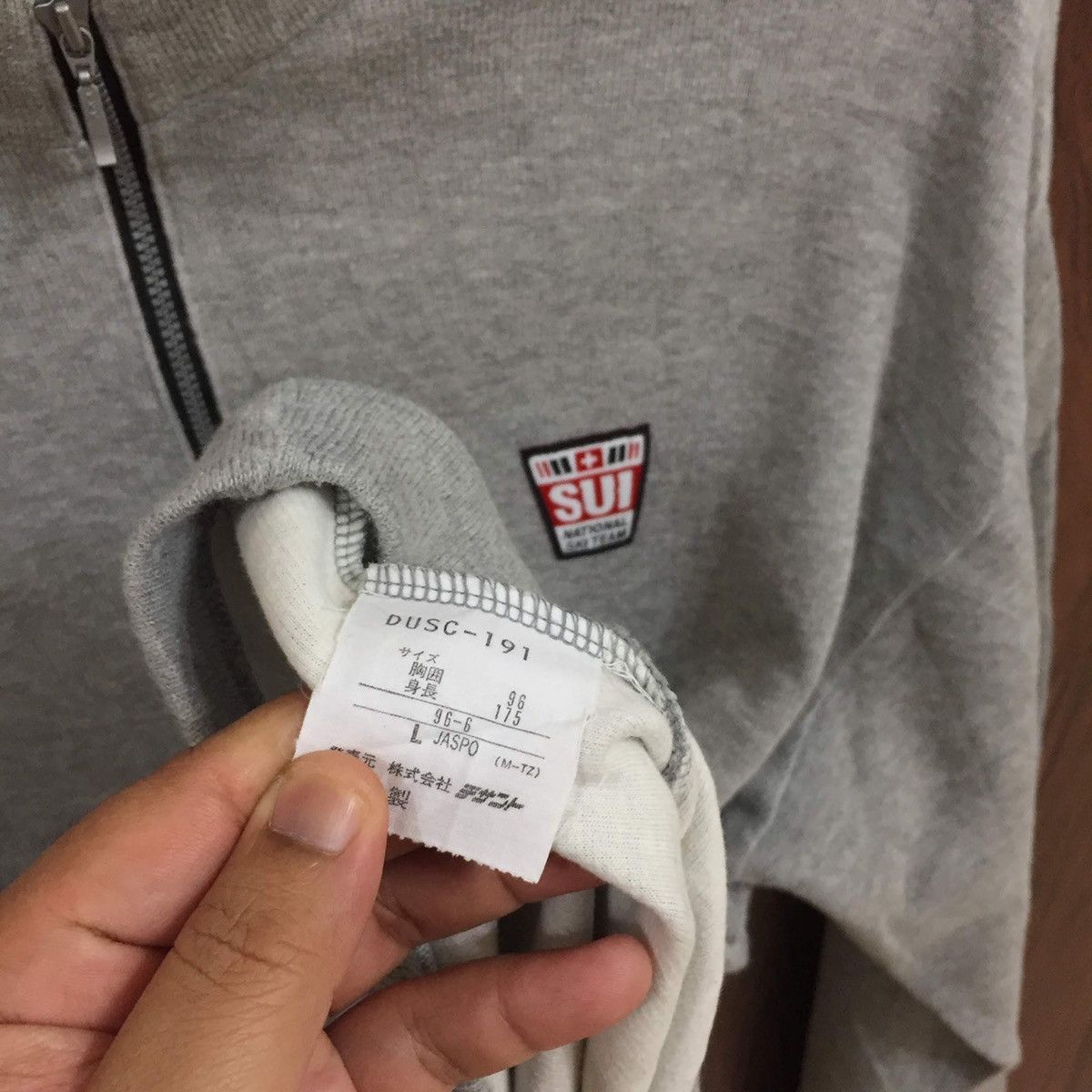 Japanese Brand Vintage DESCENTE sweatshirt racing gear size L Size US L / EU 52-54 / 3 - 6 Thumbnail