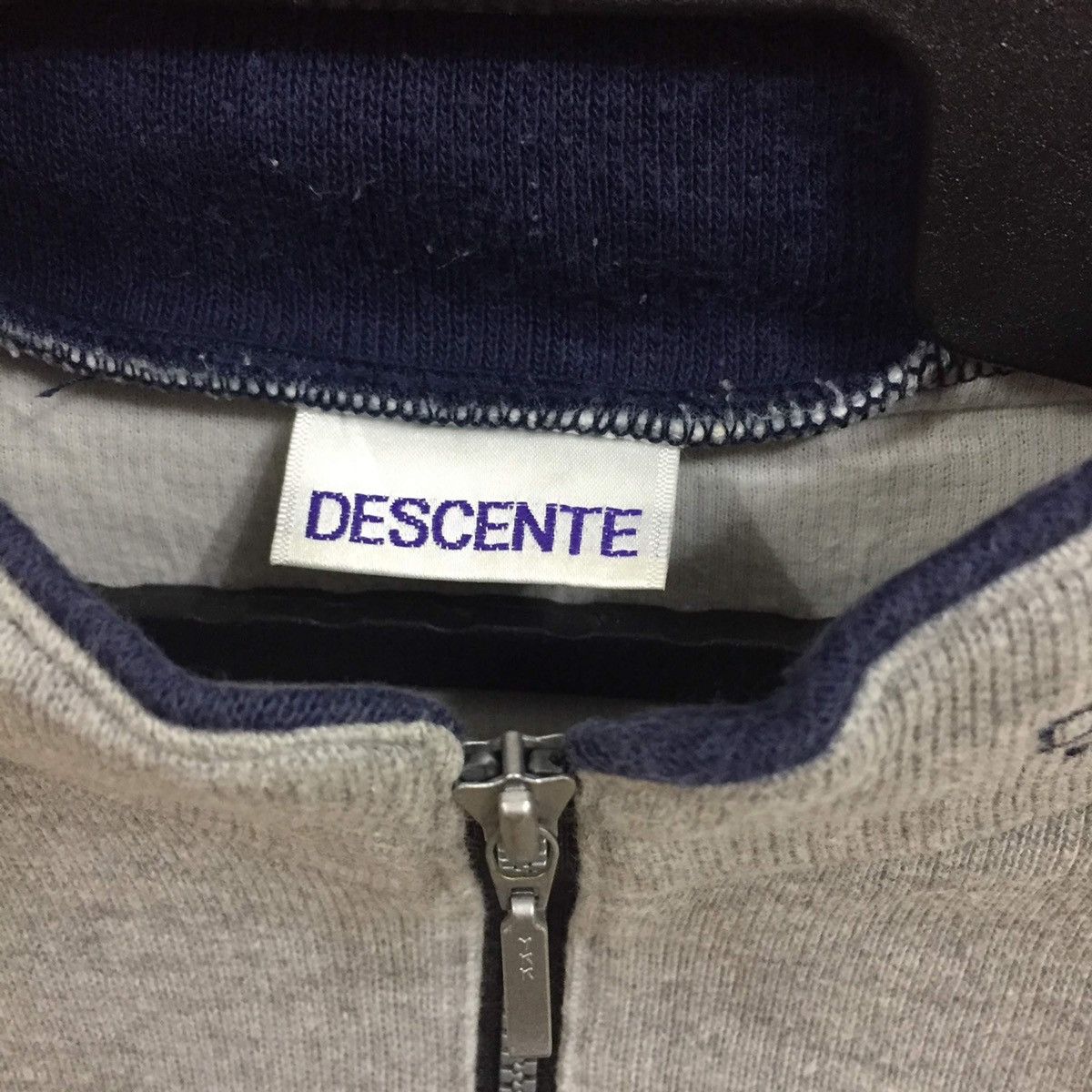Japanese Brand Vintage DESCENTE sweatshirt racing gear size L Size US L / EU 52-54 / 3 - 3 Thumbnail