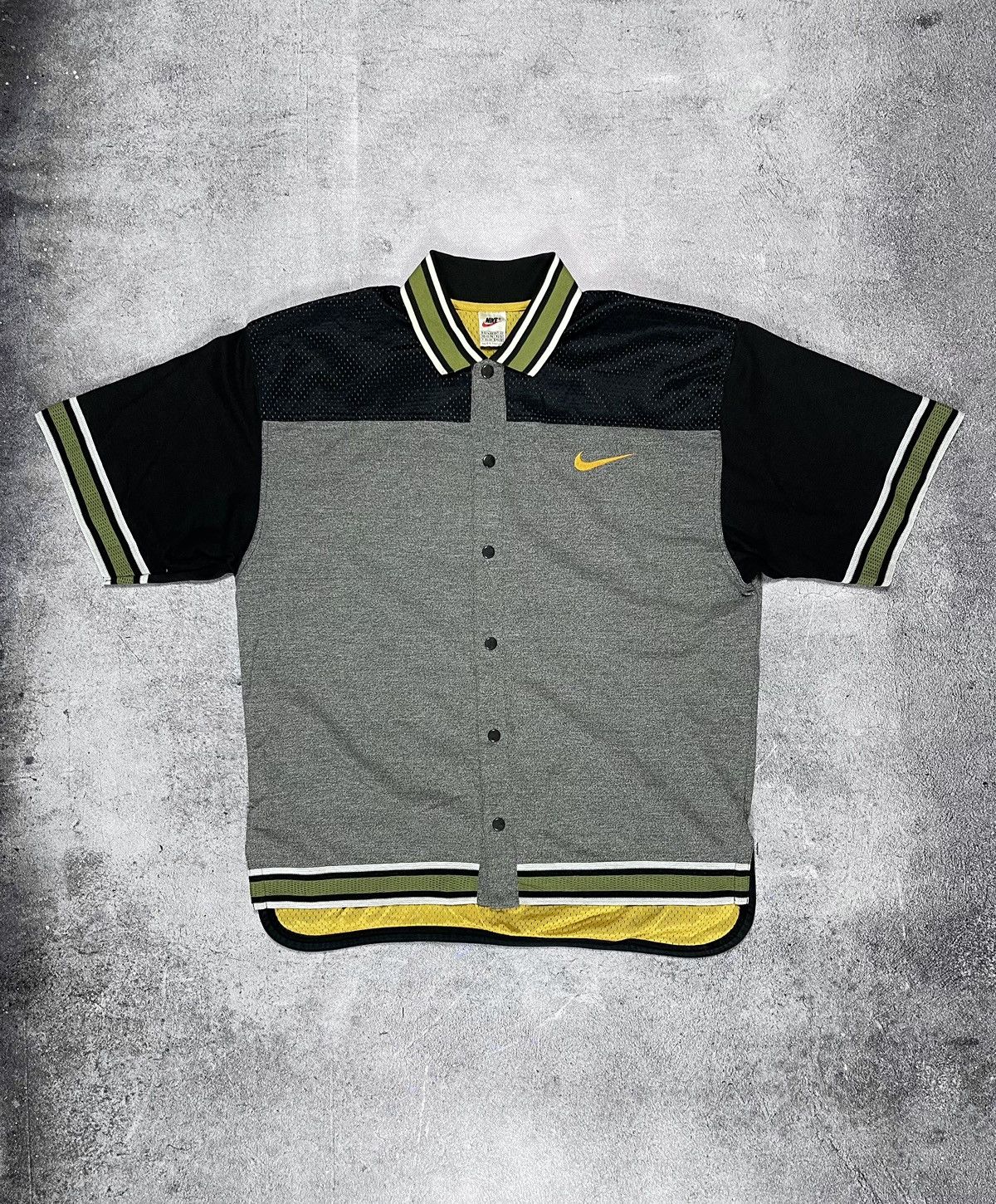 Nike Y2K Vintage Gray Jersey Size: L