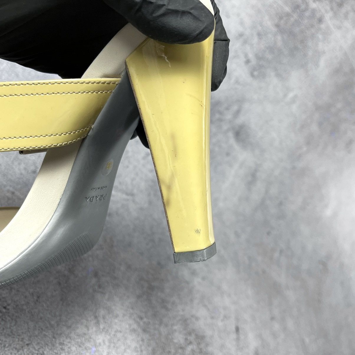 Prada × Vintage Vintage Y2K Prada Ivory Heels Size 38 Size US 7 / IT 37 - 11 Thumbnail