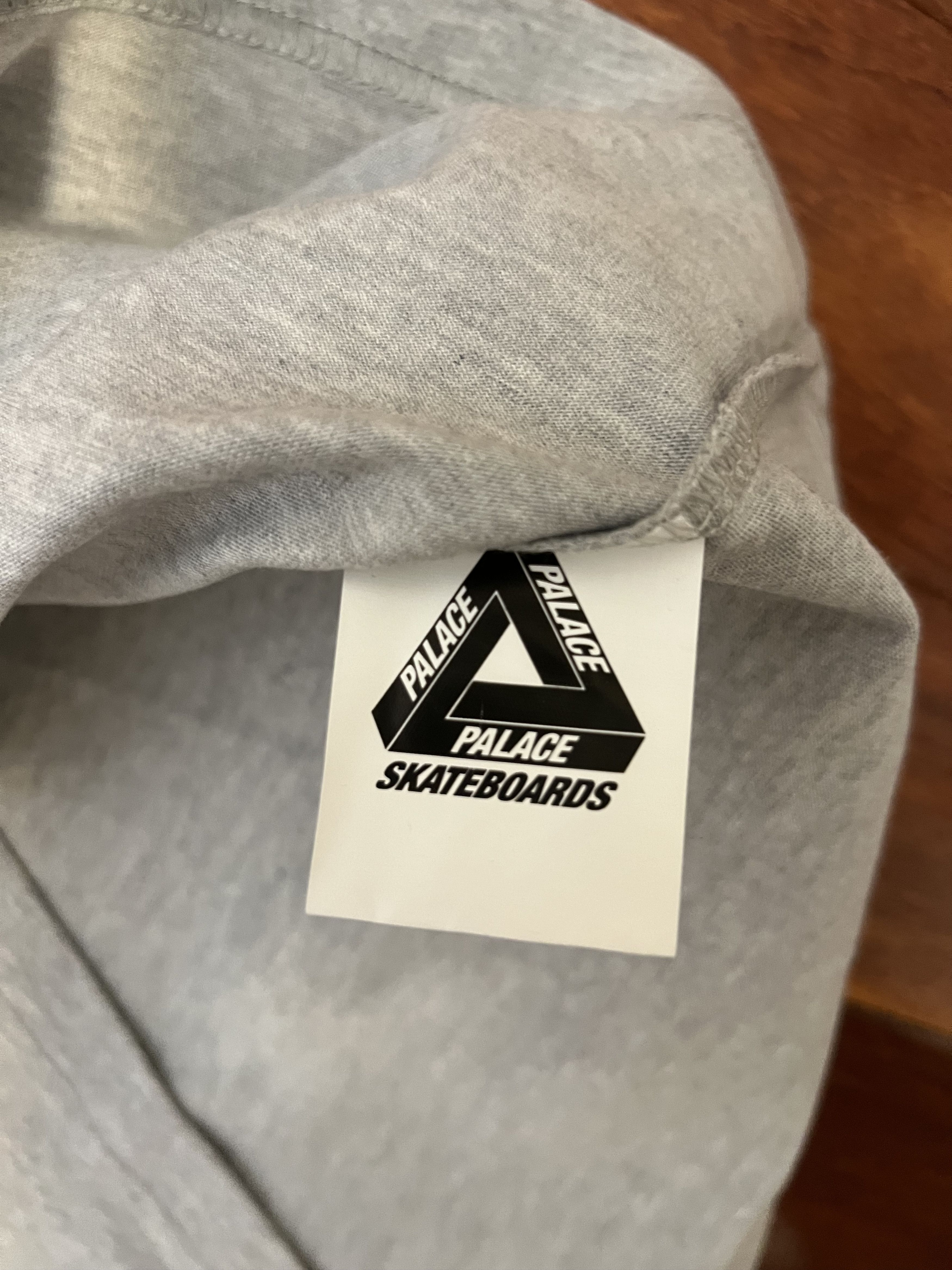 Palace 💚 2020 Palace Tri Gaine T-Shirt Grey Medium NEW Size US M / EU 48-50 / 2 - 11 Thumbnail