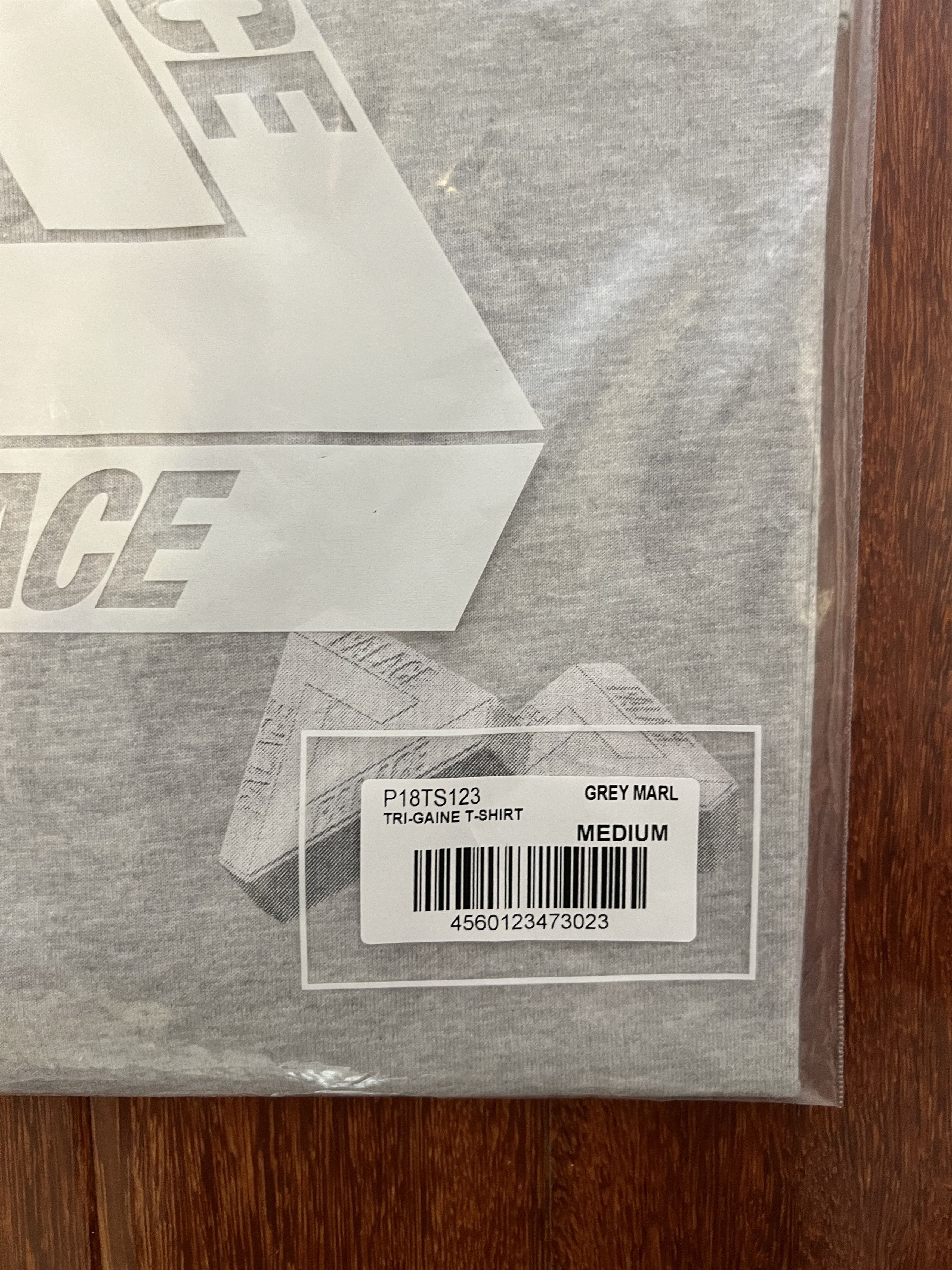 Palace 💚 2020 Palace Tri Gaine T-Shirt Grey Medium NEW Size US M / EU 48-50 / 2 - 5 Thumbnail
