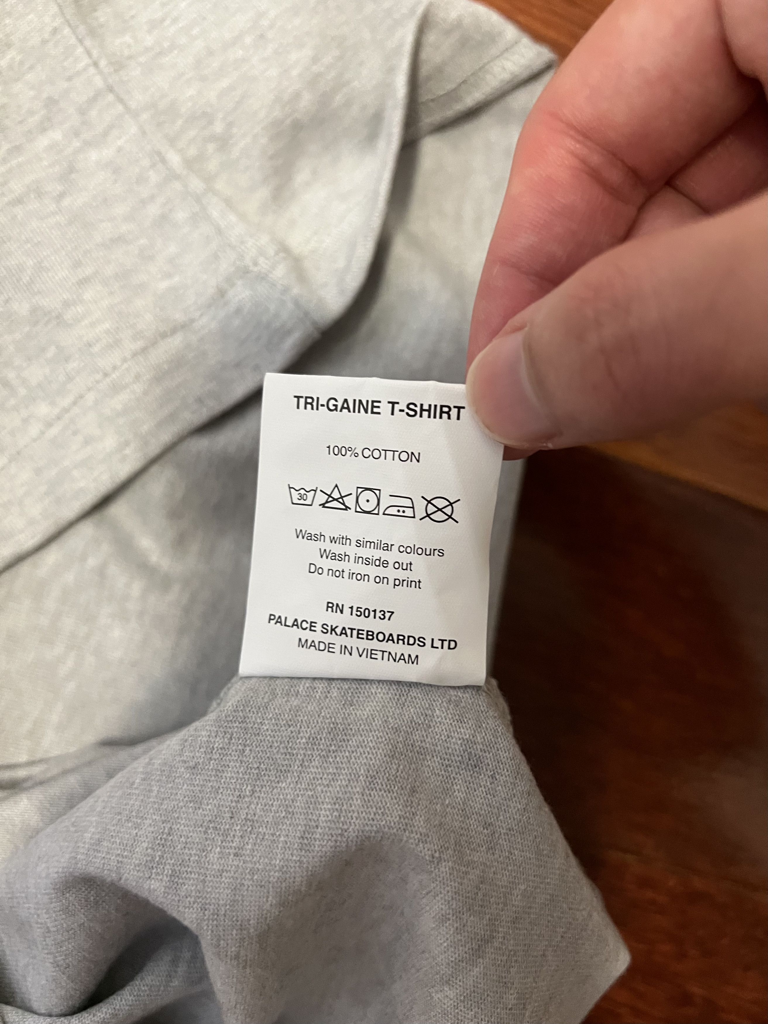 Palace 💚 2020 Palace Tri Gaine T-Shirt Grey Large NEW Size US L / EU 52-54 / 3 - 12 Thumbnail
