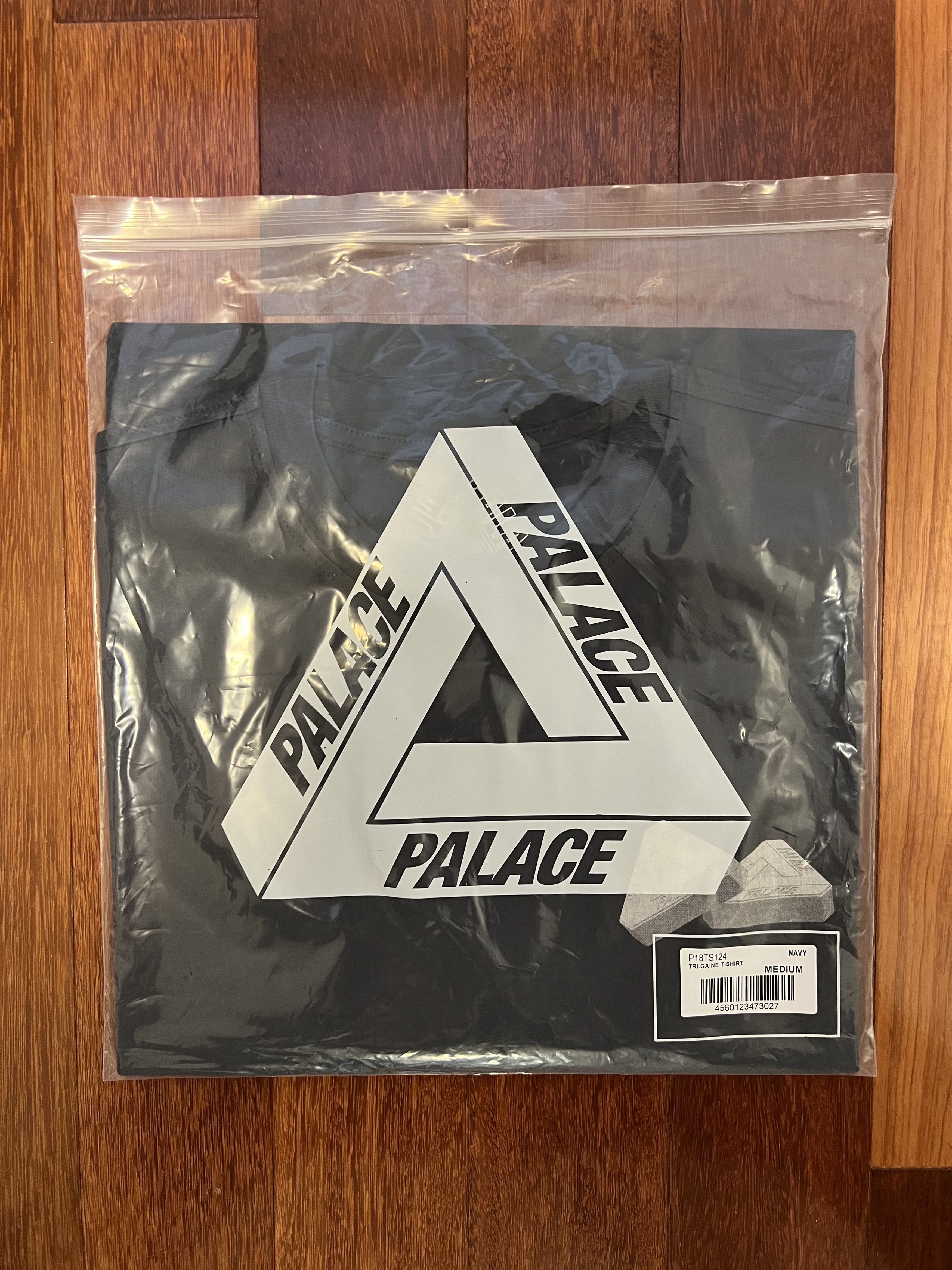 Palace 💚 2020 Palace Tri Gaine T-Shirt Navy Medium NEW Size US M / EU 48-50 / 2 - 3 Thumbnail