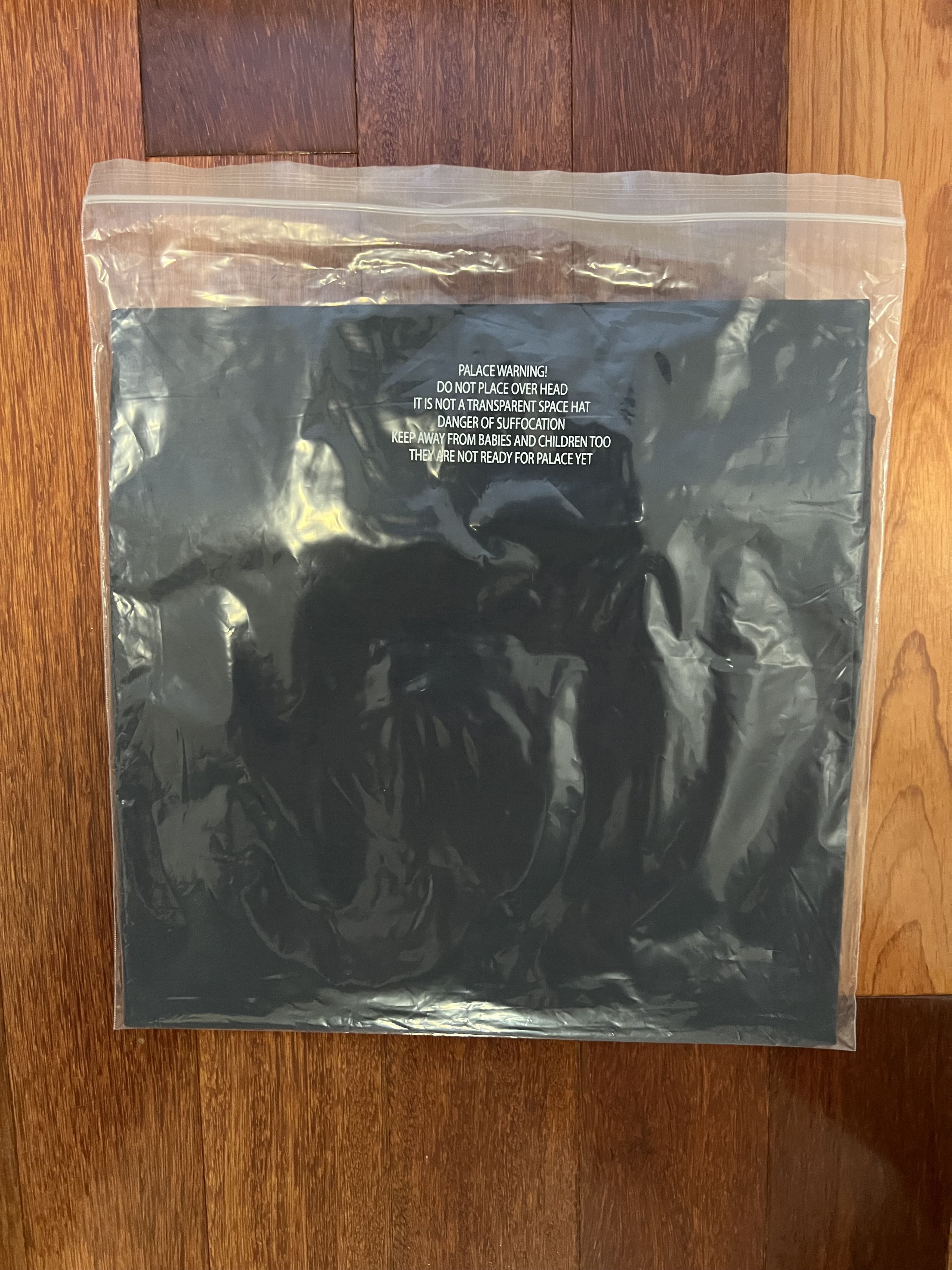 Palace 💚 2020 Palace Tri Gaine T-Shirt Navy Medium NEW Size US M / EU 48-50 / 2 - 4 Thumbnail