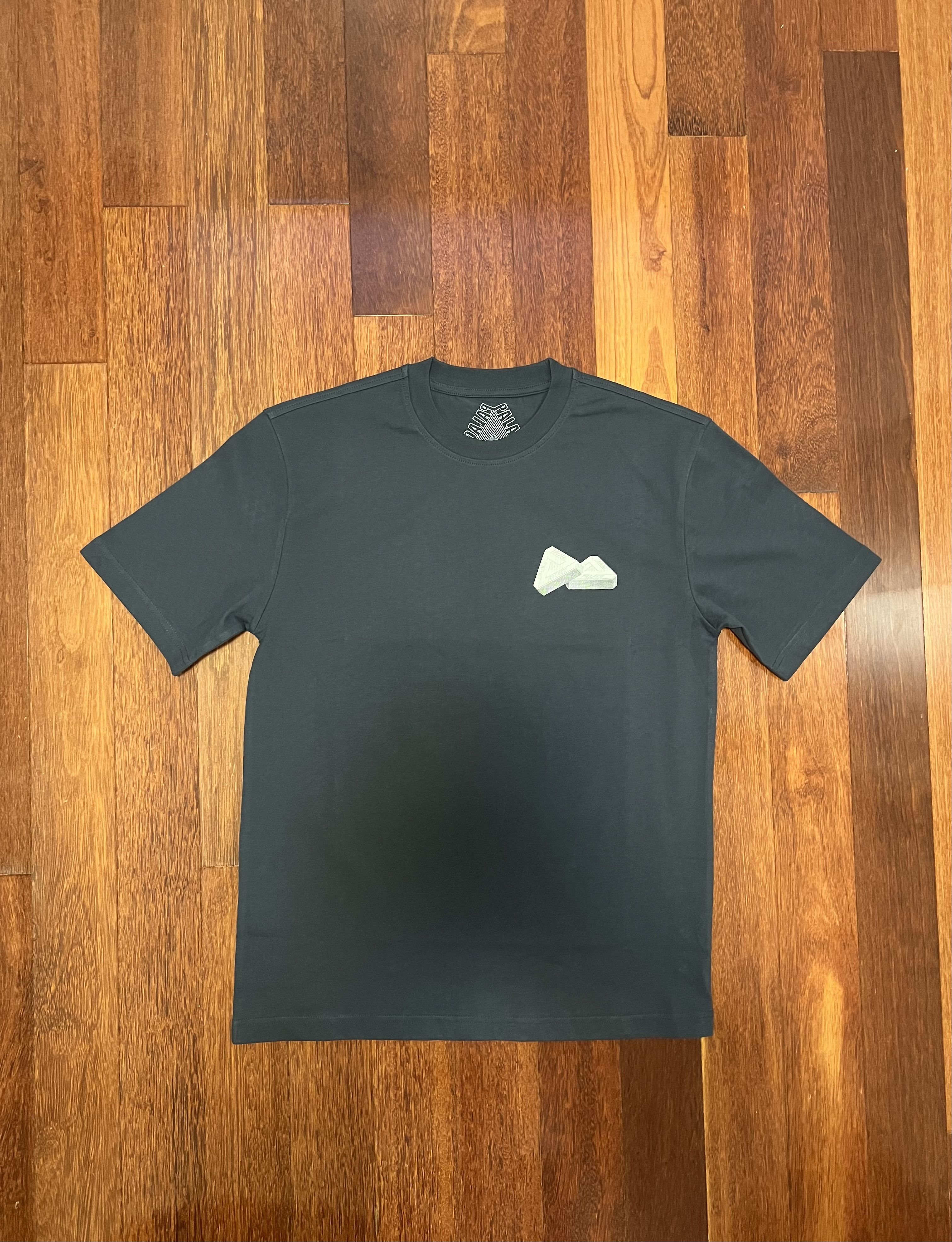 Palace 💚 2020 Palace Tri Gaine T-Shirt Navy Medium NEW Size US M / EU 48-50 / 2 - 7 Thumbnail