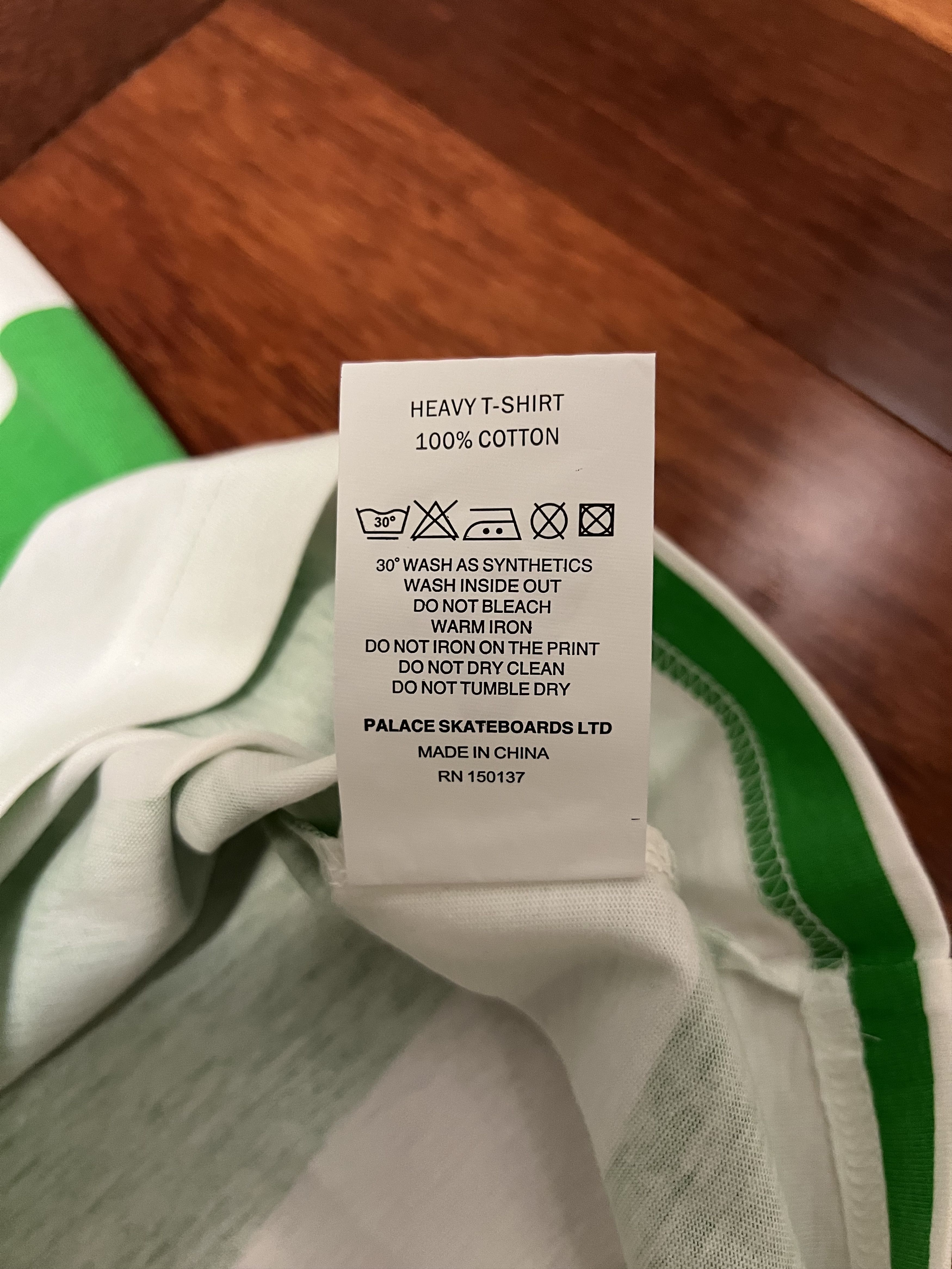 Palace 💚 2019 Palace Heavy T-Shirt Green Medium NEW Size US M / EU 48-50 / 2 - 11 Thumbnail