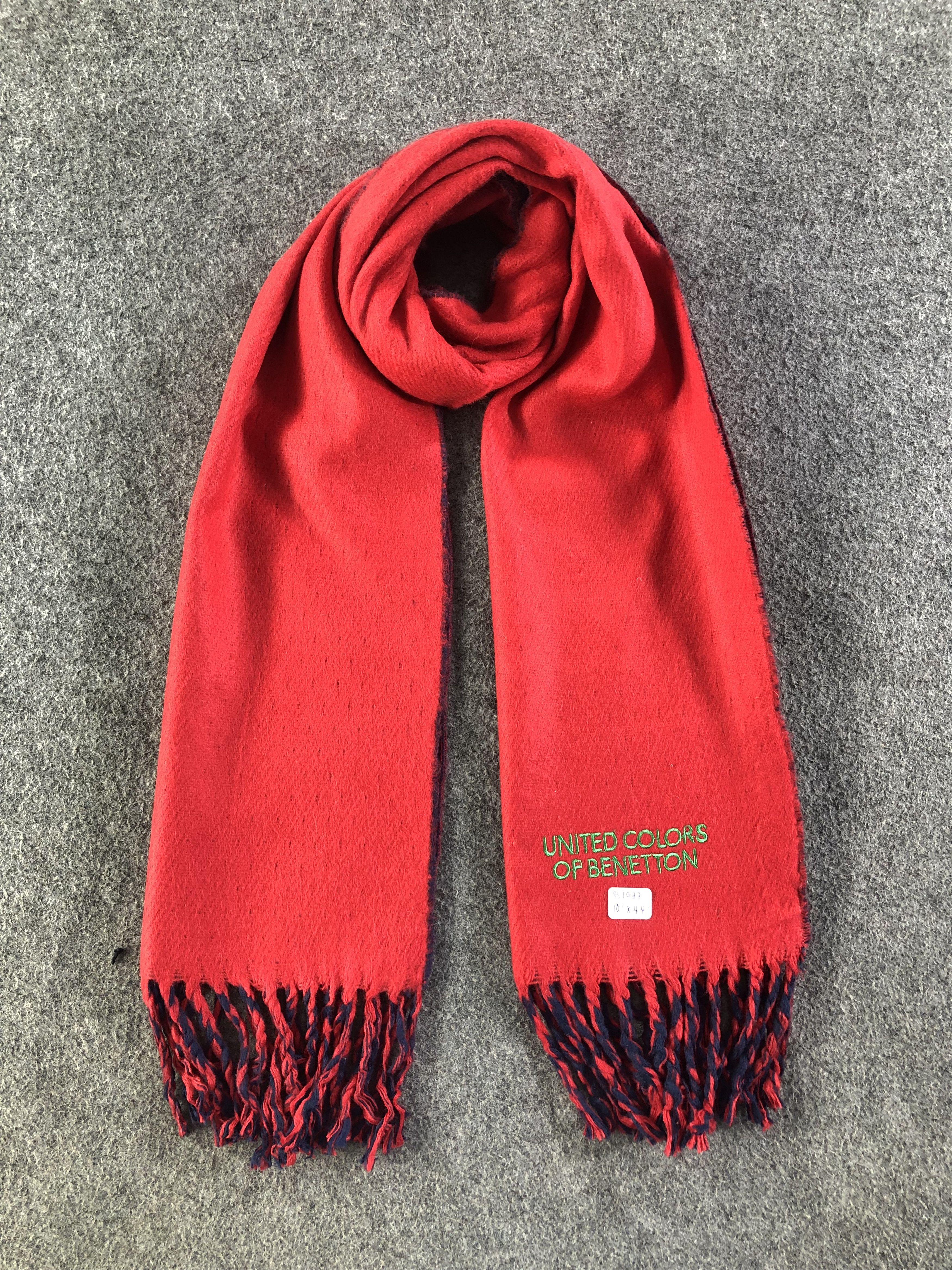 United Colors Of Benetton United Colors Of Benetton Scarf / Muffler / Neckwear Size ONE SIZE - 1 Thumbnail