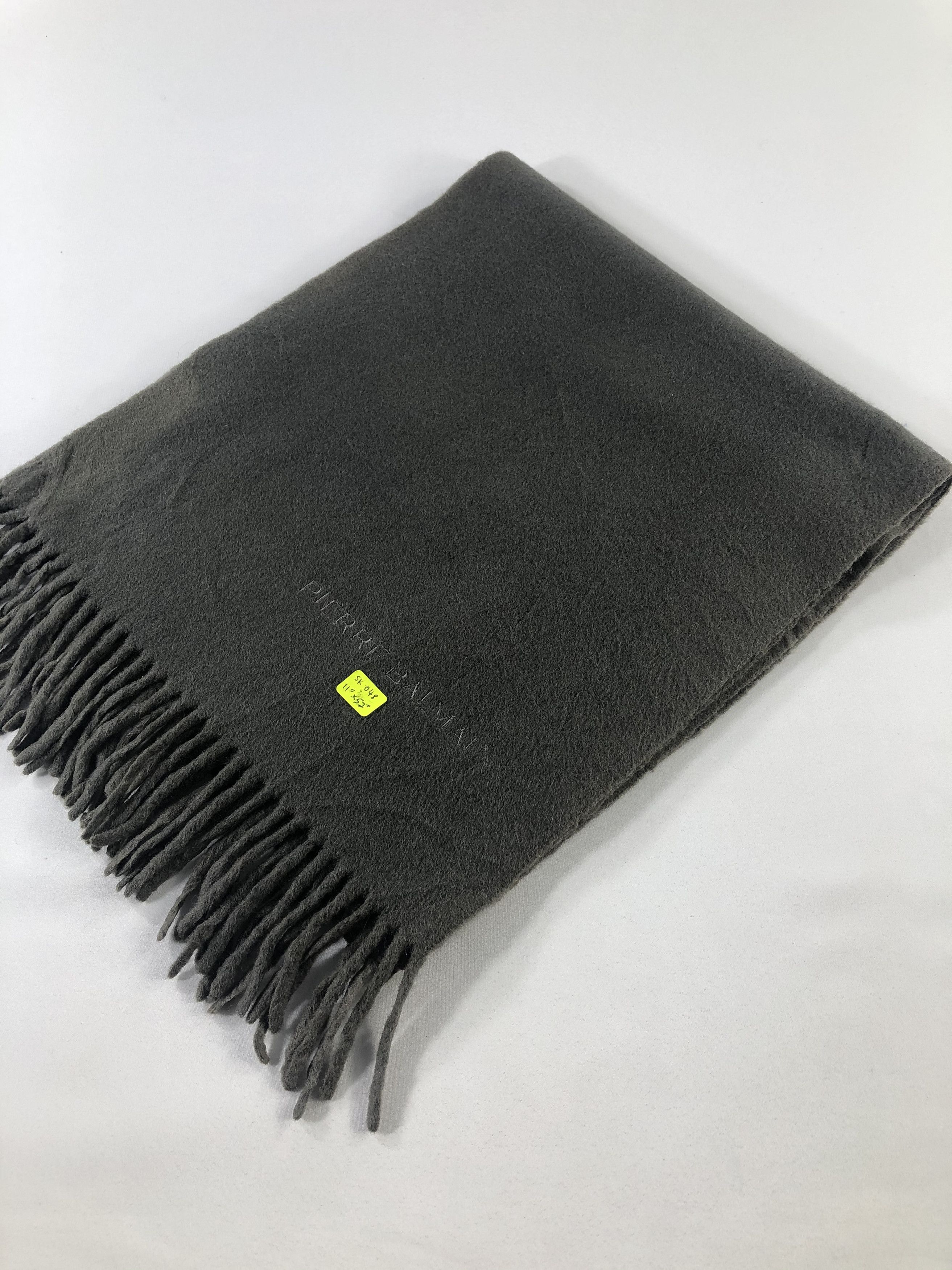 Pierre Balmain Pierre Balmain Scarf / Muffler / Neckwear Size ONE SIZE - 6 Thumbnail