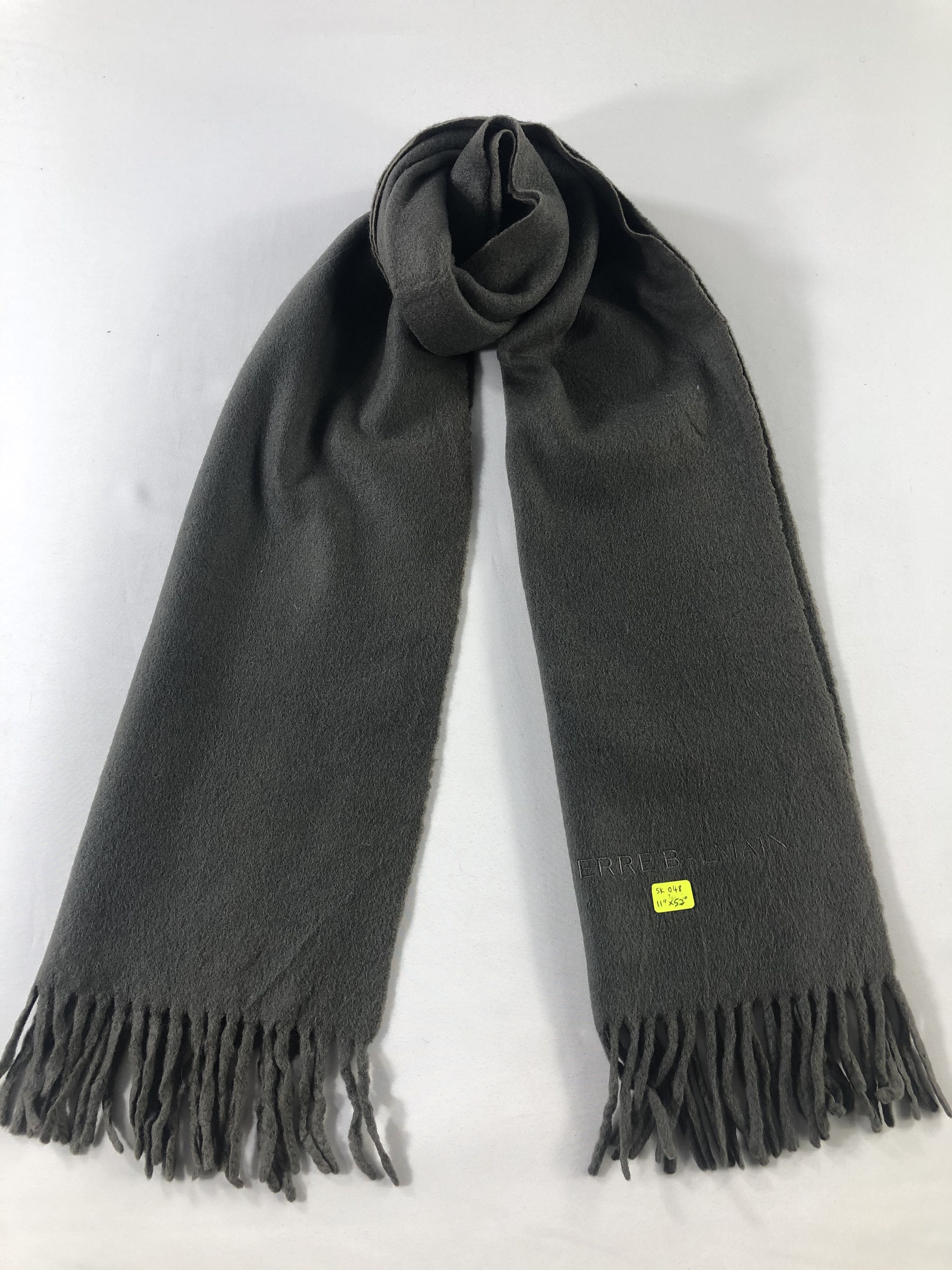 Pierre Balmain Pierre Balmain Scarf / Muffler / Neckwear Size ONE SIZE - 1 Thumbnail