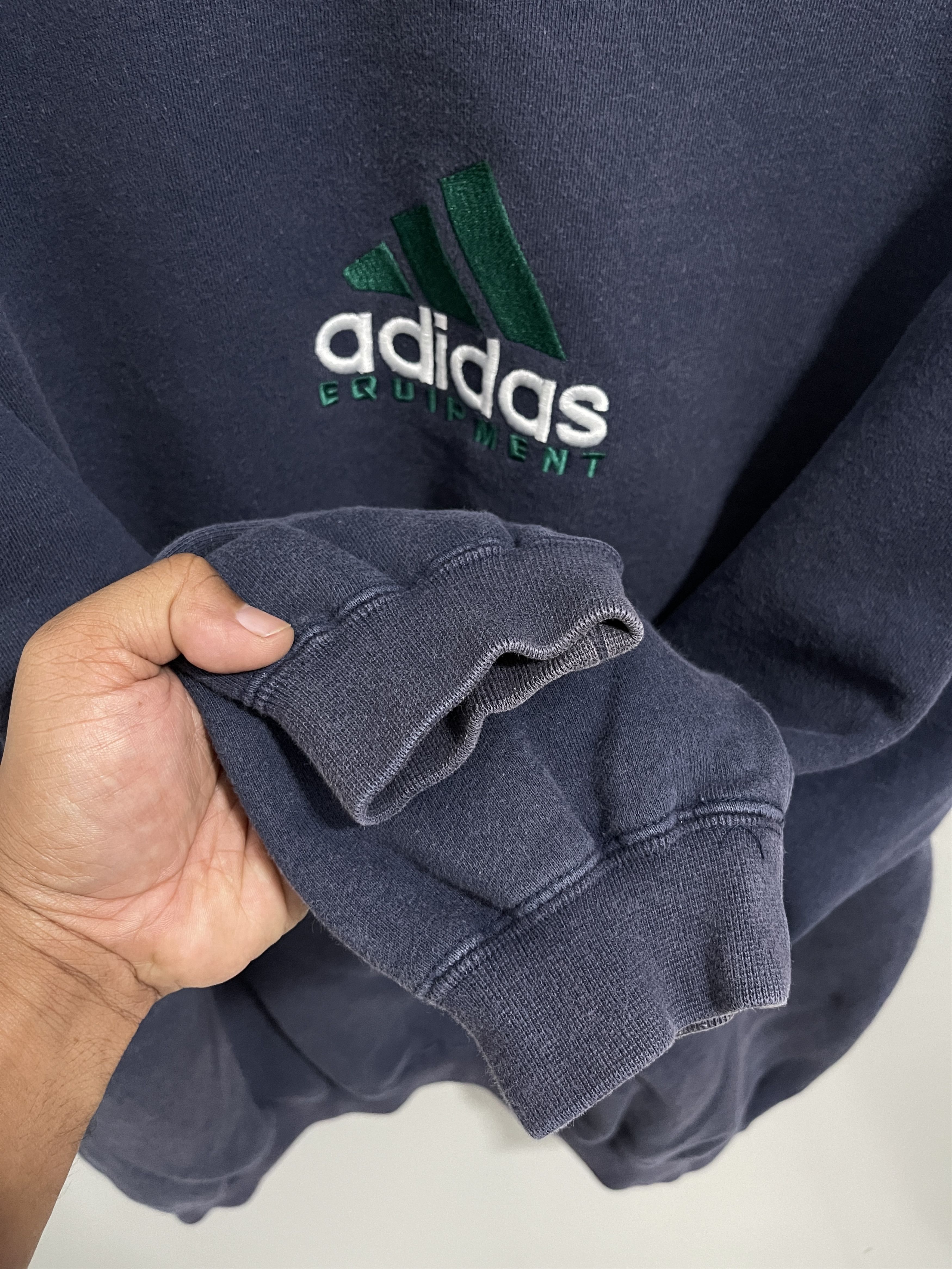 Adidas Vintage 90s Adidas Equipment Center Embroidery Sweatshirt Size US L / EU 52-54 / 3 - 5 Thumbnail