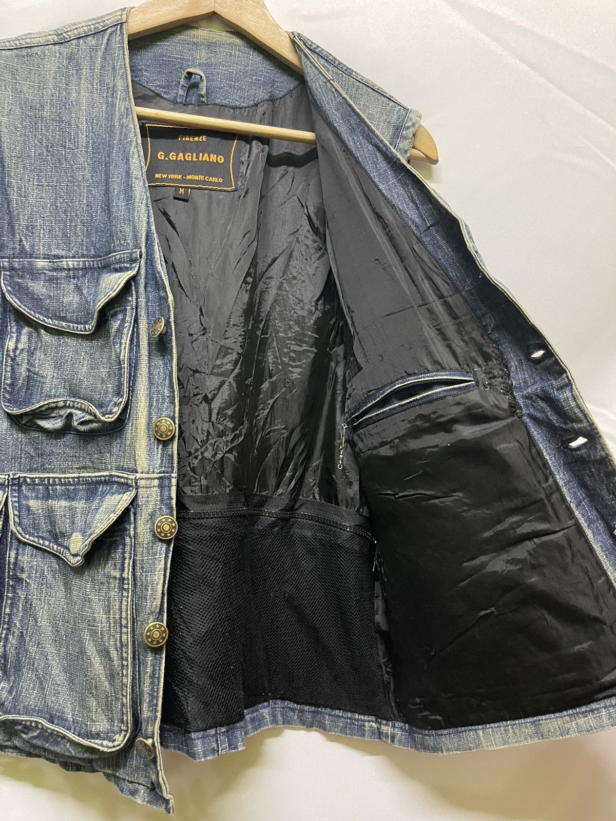 Vintage VINTAGE G.GAGLIANO MONTE CARLO DENIM VEST Size US M / EU 48-50 / 2 - 8 Thumbnail