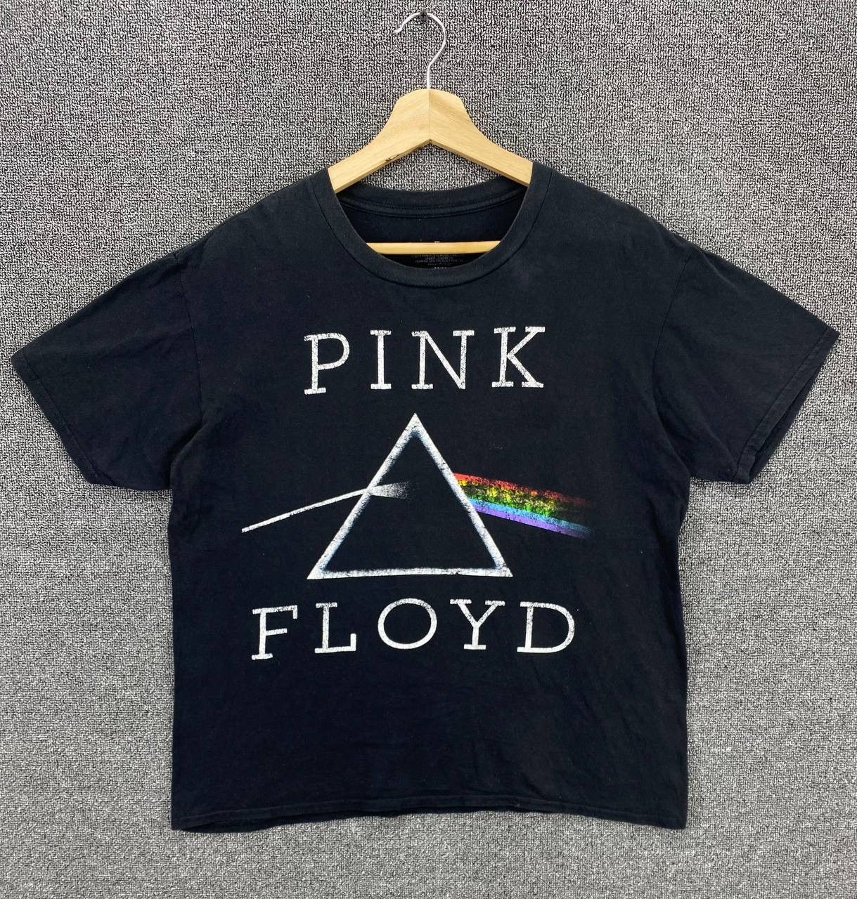 Band Tees Pink Floyd Rainbow Punk Rock Band Tees T Shirts Size US M / EU 48-50 / 2 - 1 Thumbnail