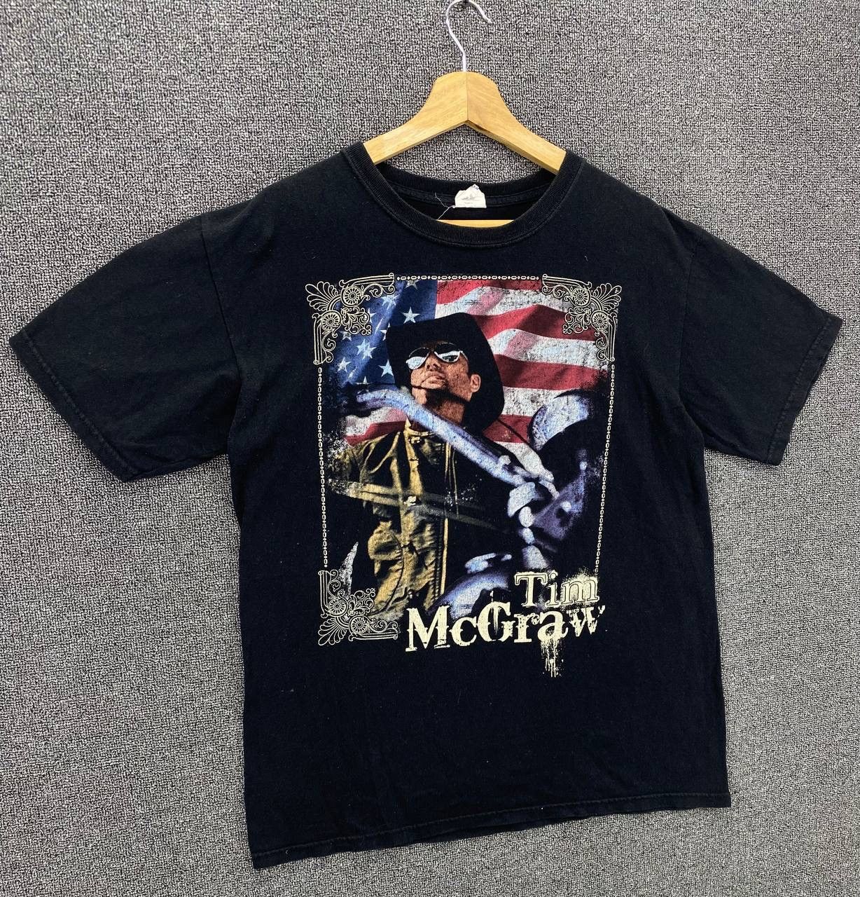 Band Tees Tim McGraw Southern Voice Tour Tees Rock Band Tees T Shirts Size US M / EU 48-50 / 2 - 2 Thumbnail