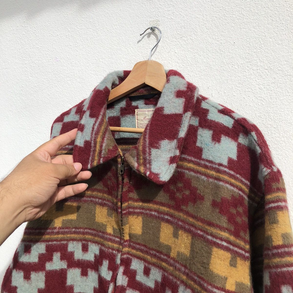 Japanese Brand VINTAGE AZTEC NAVAJO DESIGN JACKET MARVELOUS PRINTED FLEECE Size US M / EU 48-50 / 2 - 6 Thumbnail