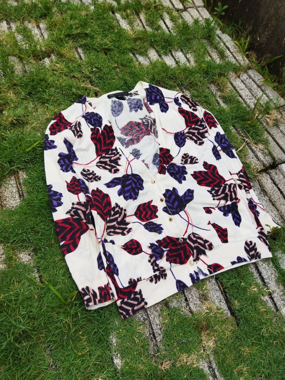 Marc by Marc Jacobs Marc by Marc Jacobs Floral Cardigan Size XS / US 0-2 / IT 36-38 - 1 Thumbnail