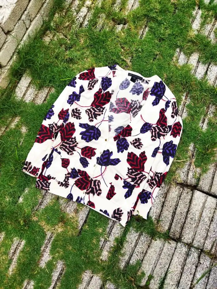 Marc by Marc Jacobs Marc by Marc Jacobs Floral Cardigan Size XS / US 0-2 / IT 36-38 - 12 Thumbnail