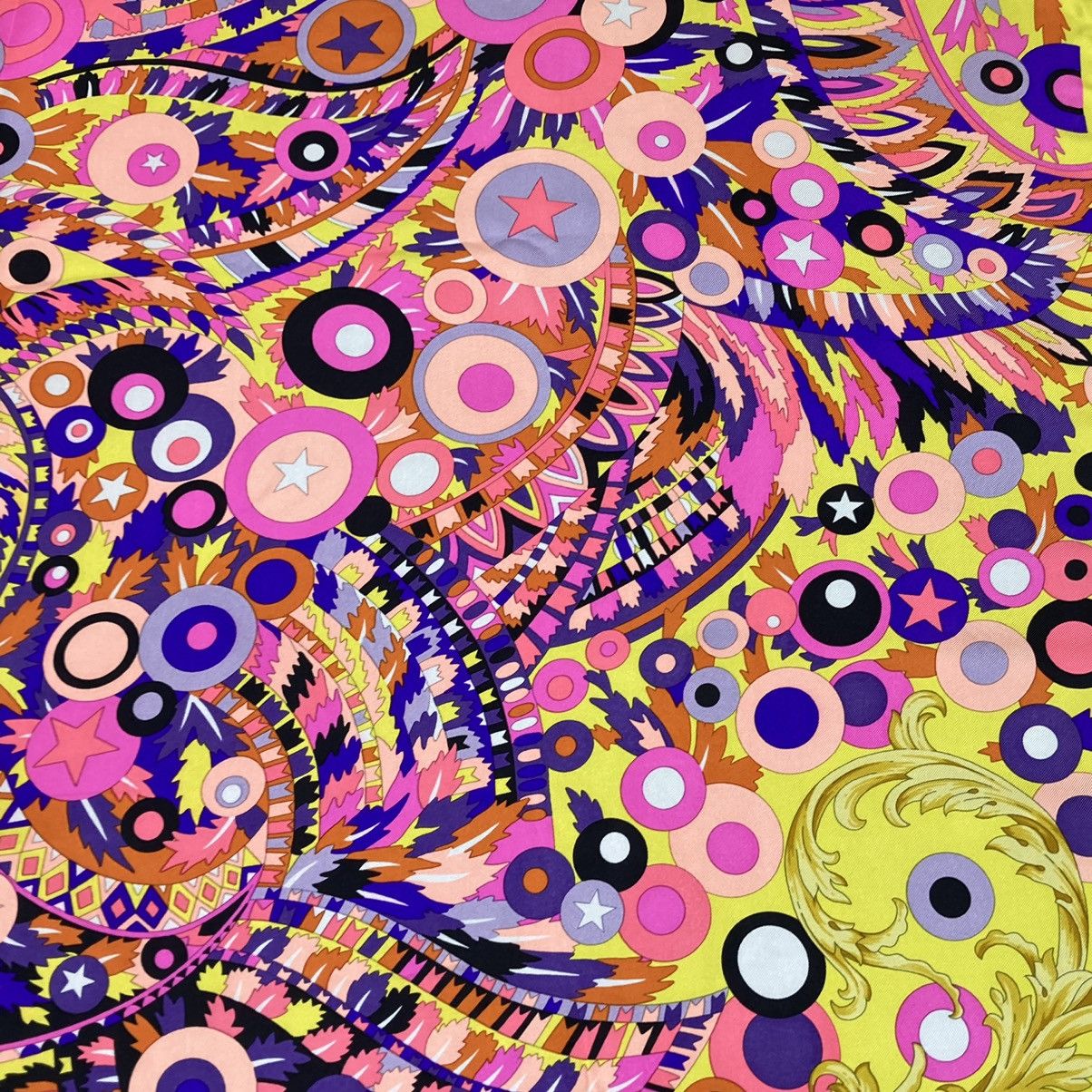 Versace Versace yellow stars floral silk scarf Size ONE SIZE - 6 Thumbnail