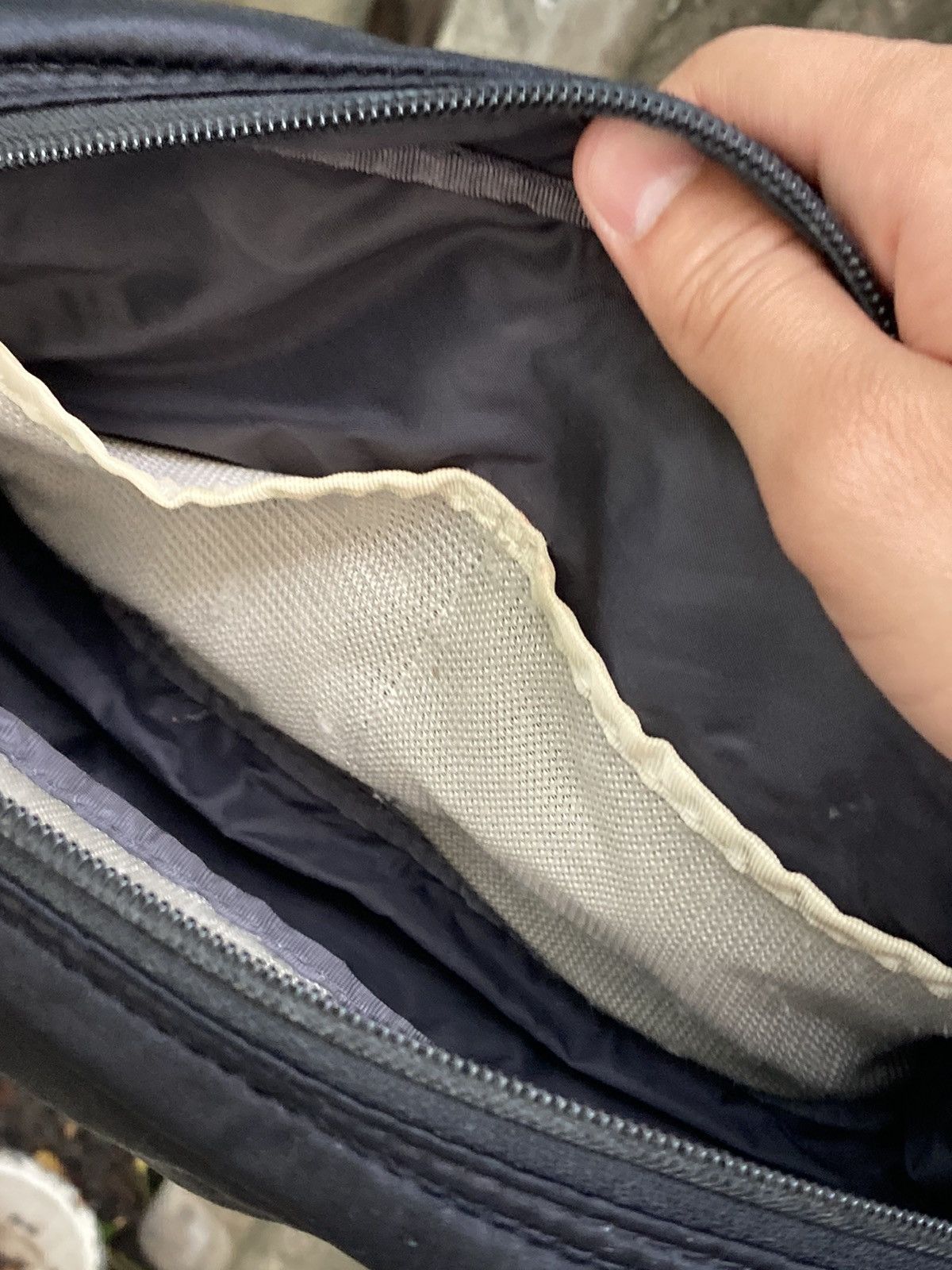 Nike Vintage Nike nylon mini shoulder bag Size ONE SIZE - 9 Thumbnail
