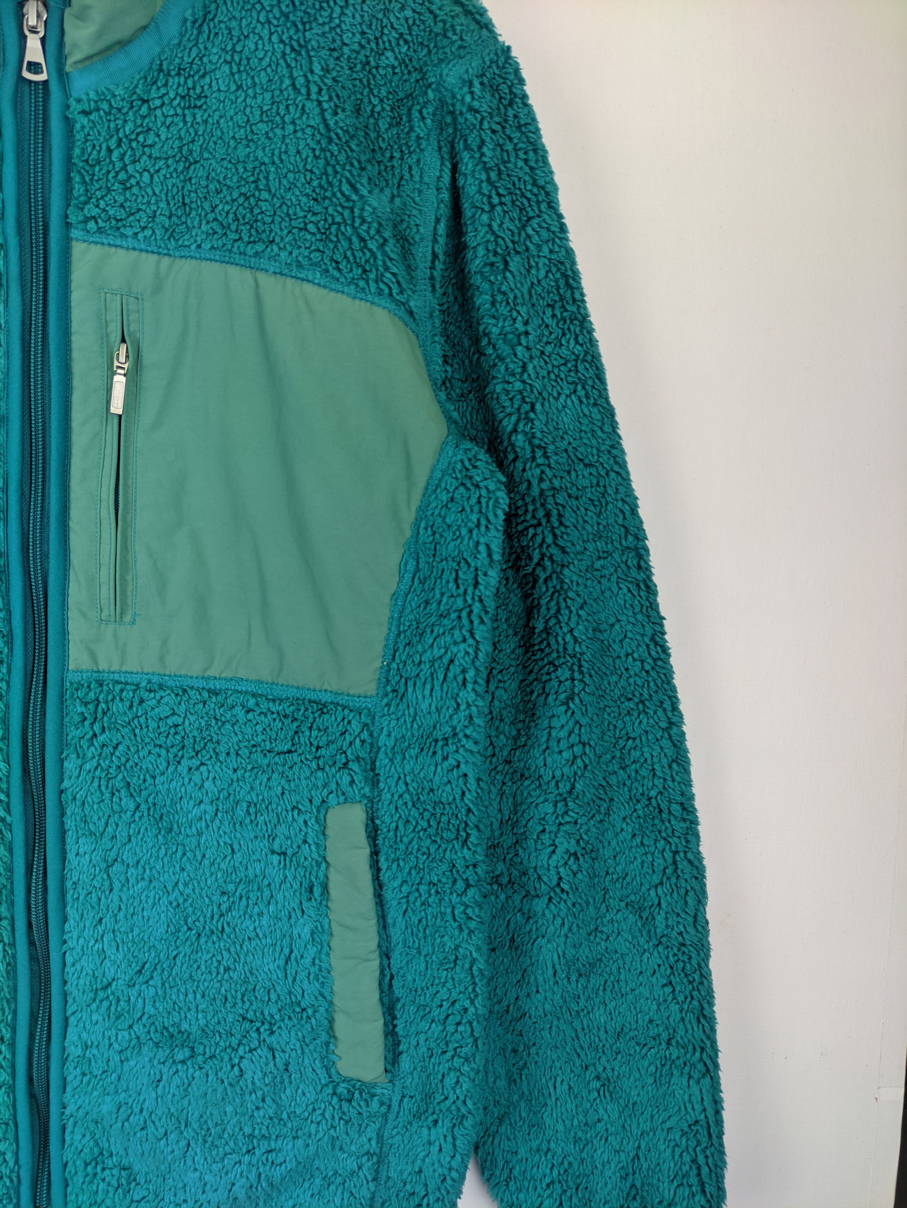 Japanese Brand Steals🔥Uniqlo Fleece Jacket Zip Up Size US M / EU 48-50 / 2 - 6 Thumbnail