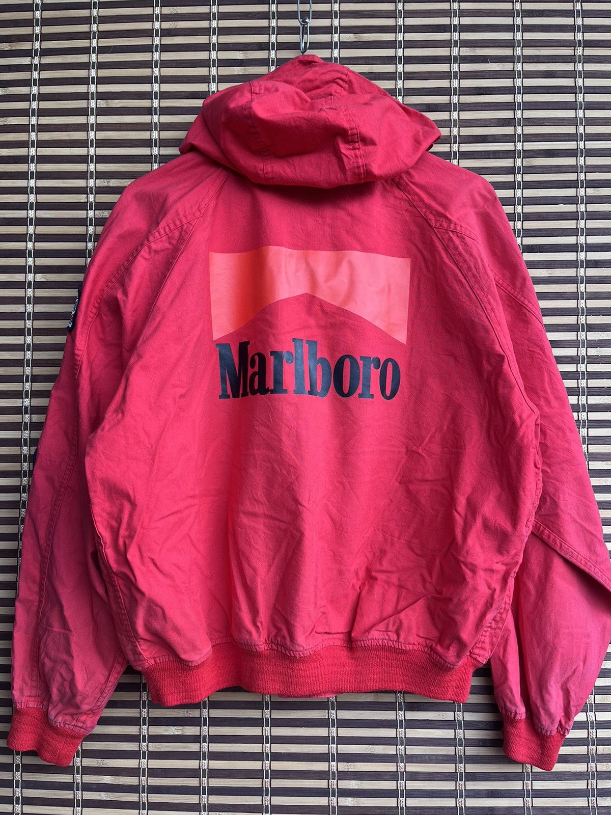 Godspeed × Marlboro × Vintage Vintage Marlboro Godspeed Champion British Casual Hoodie Size US L / EU 52-54 / 3 - 2 Thumbnail