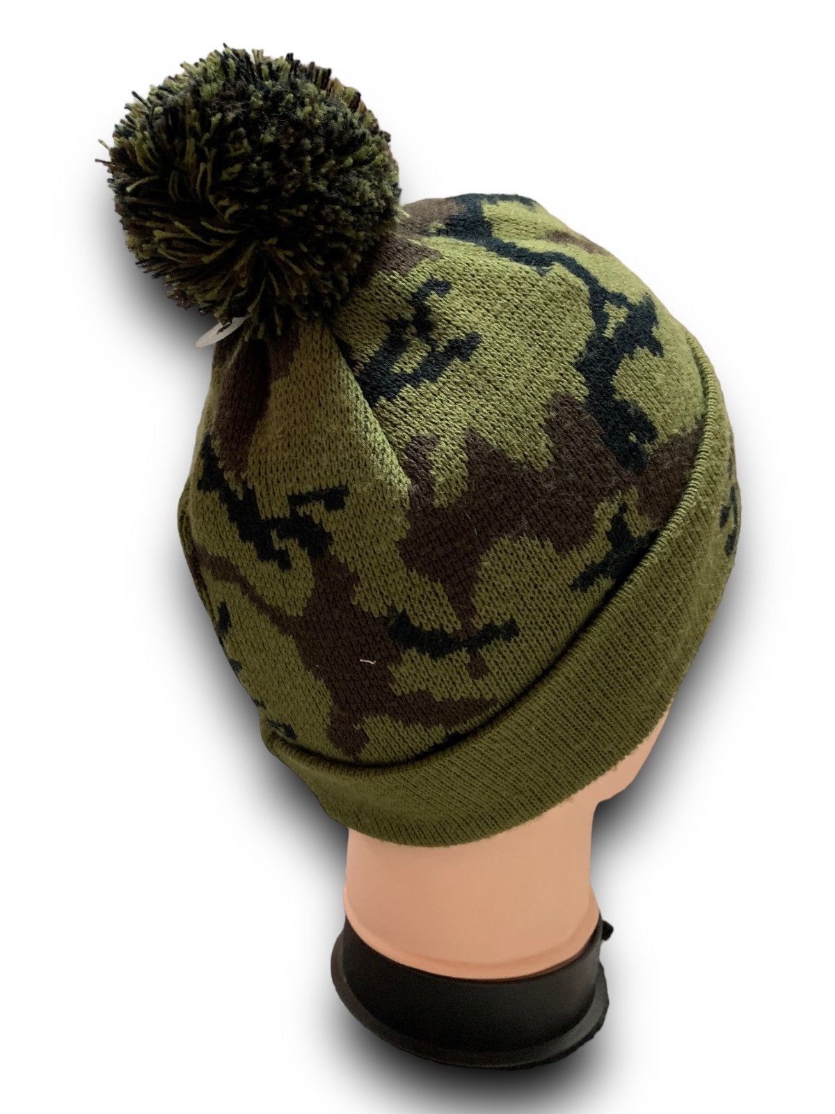 Hypebeast × Supreme SUPREME BEANIE Size ONE SIZE - 5 Thumbnail