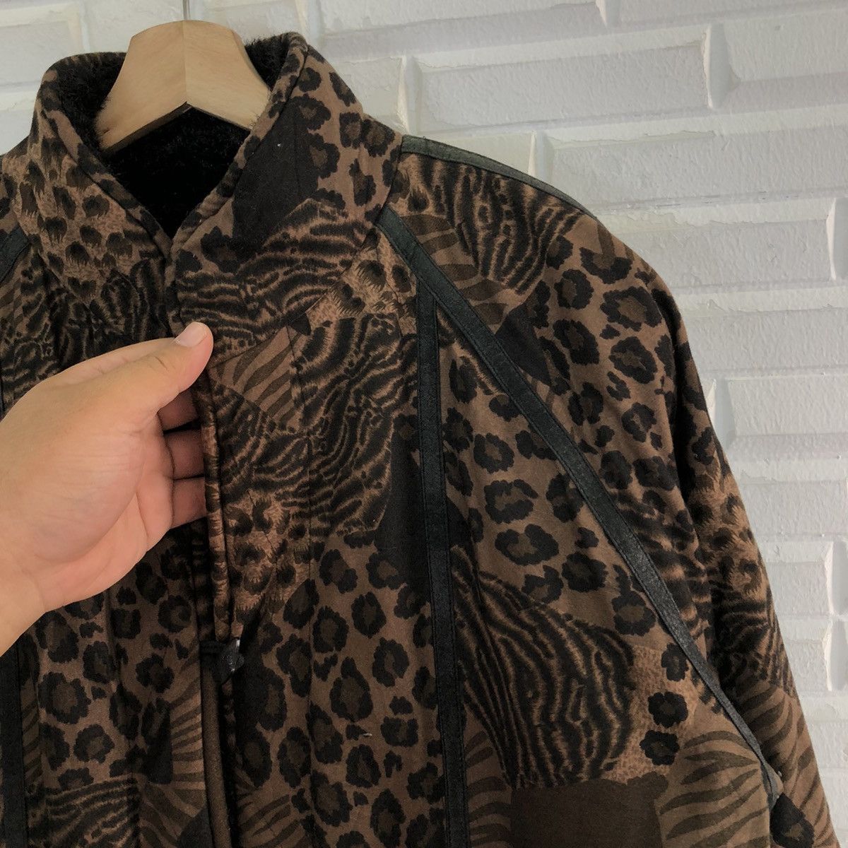 Japanese Brand VINTAGE MINK FUR LINING JACKET TIGER STRIPED DESIGN Size US M / EU 48-50 / 2 - 7 Thumbnail