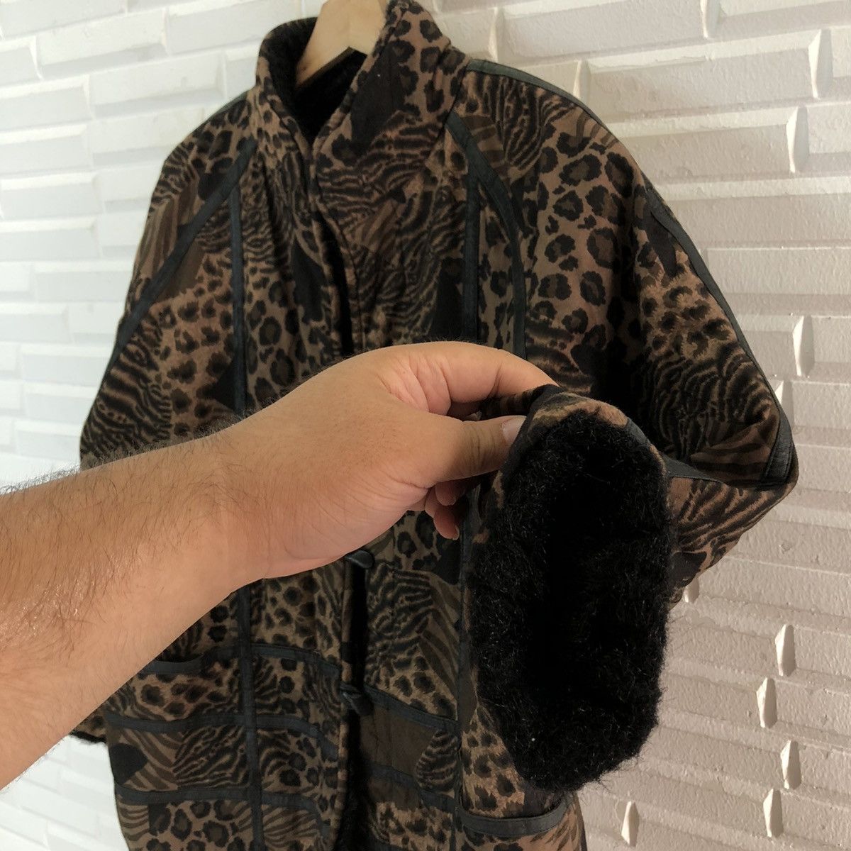Japanese Brand VINTAGE MINK FUR LINING JACKET TIGER STRIPED DESIGN Size US M / EU 48-50 / 2 - 8 Thumbnail
