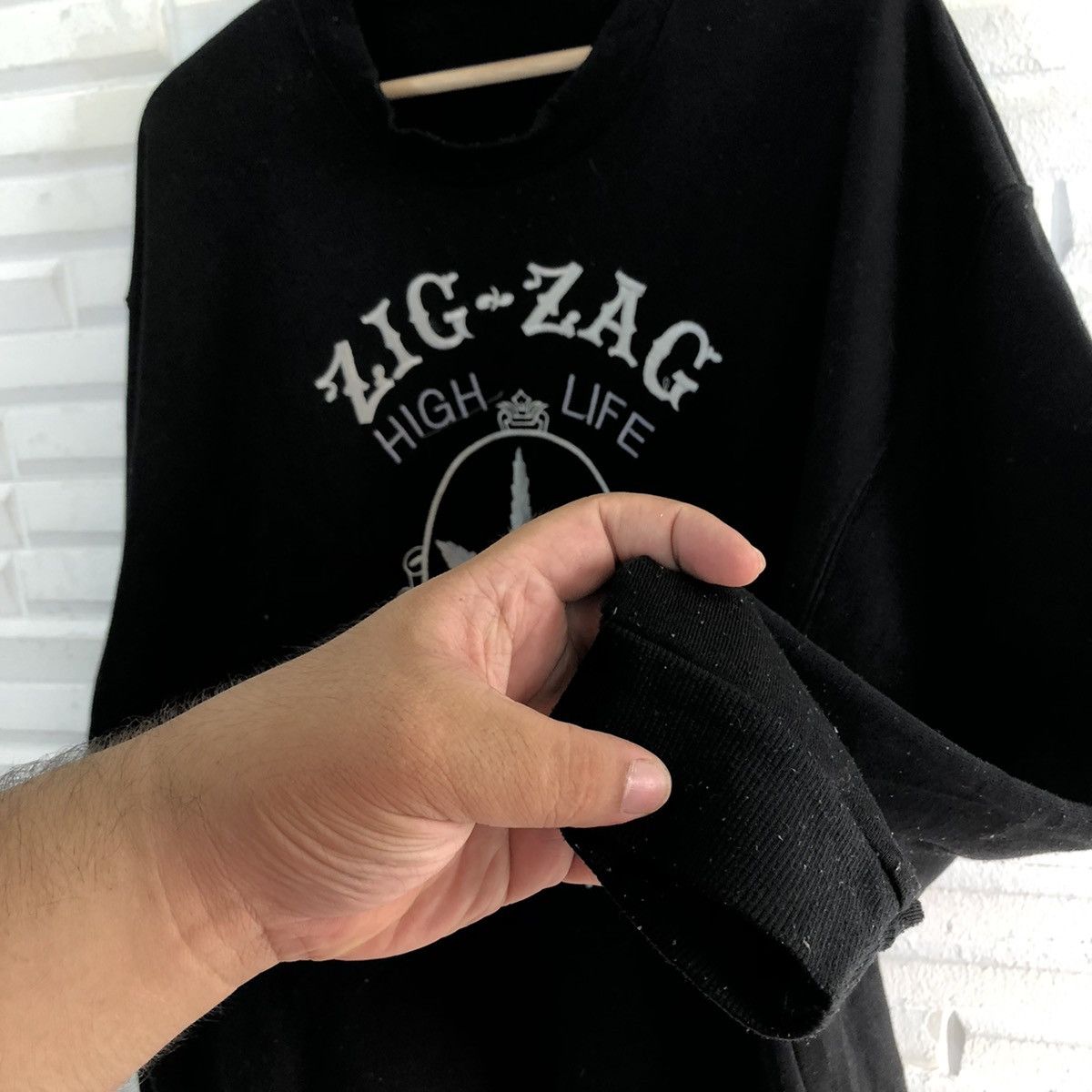 Japanese Brand VINTAGE ZIG ZAG HIGH LIFE SWEATSHIRT EMBROIDERED BIG LOGO Size US XL / EU 56 / 4 - 6 Thumbnail