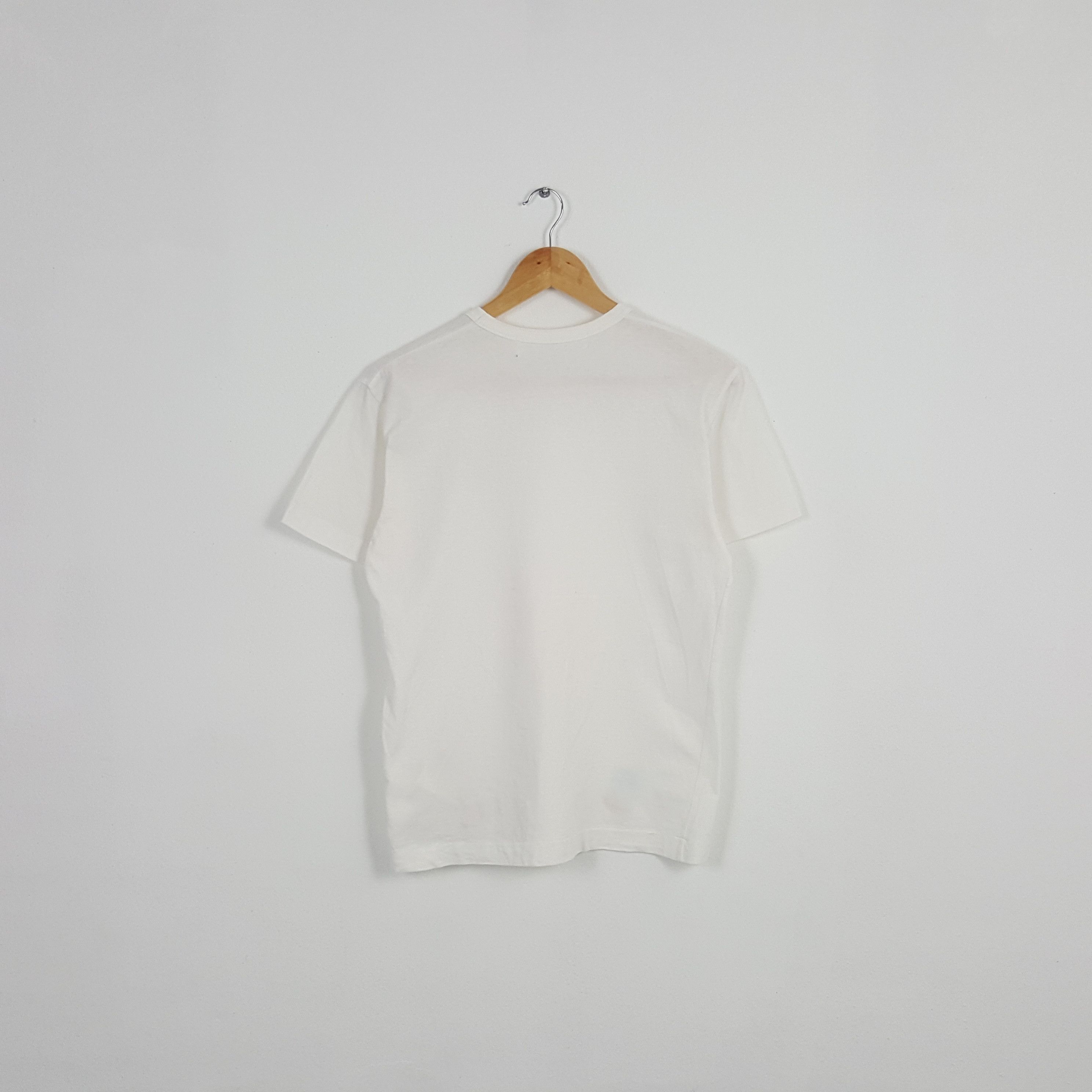 Comme des Garcons Vintage Comme des Garcons Play Tshirt Size US M / EU 48-50 / 2 - 3 Thumbnail