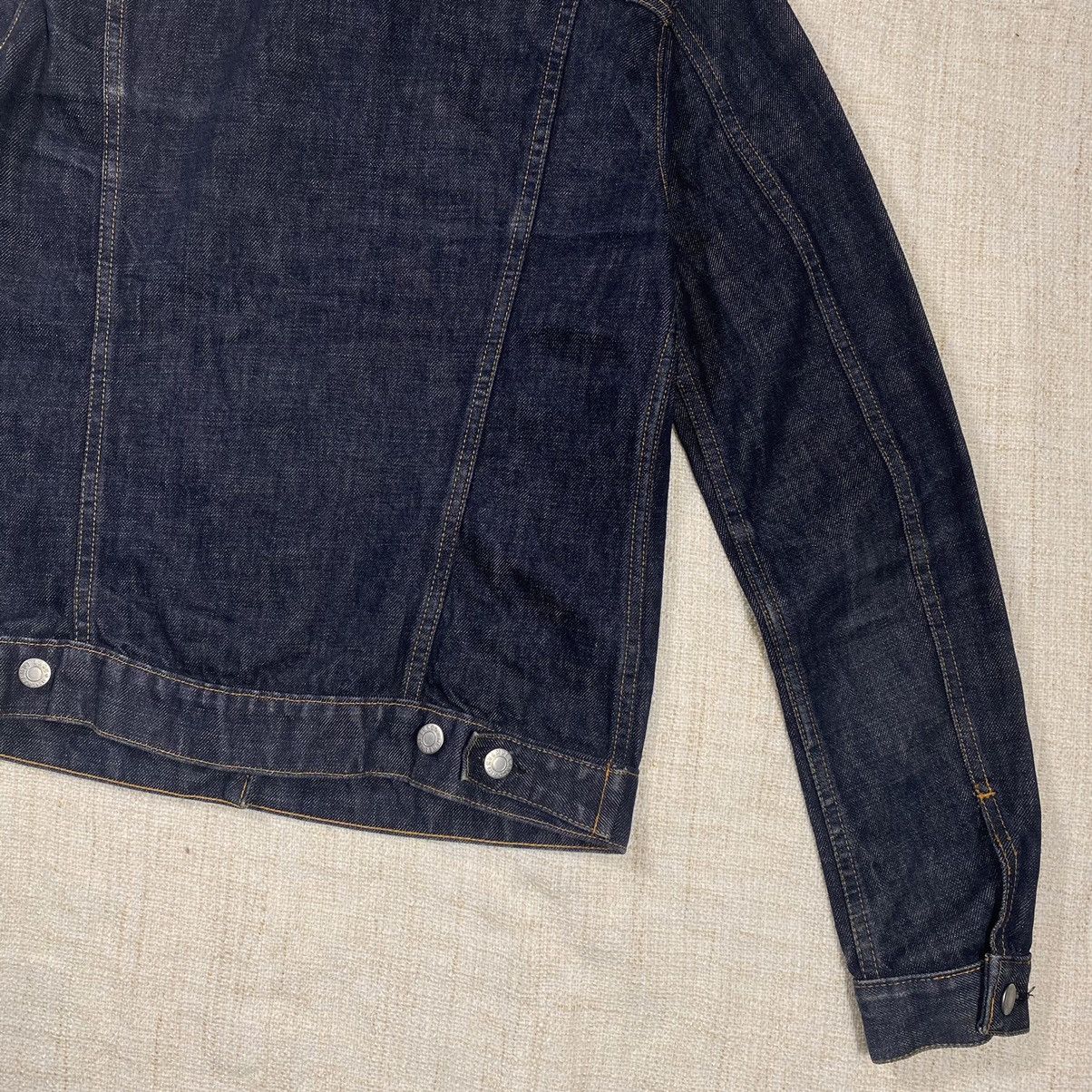 Helmut Lang Authentic Helmut Lang Women Trucker Type III Denim Jacket Size ONE SIZE - 6 Thumbnail