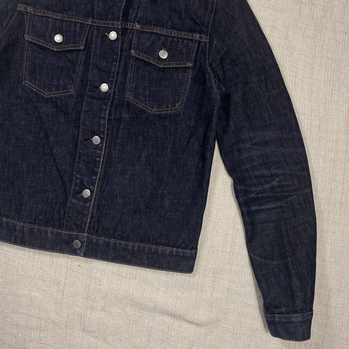 Helmut Lang Authentic Helmut Lang Women Trucker Type III Denim Jacket Size ONE SIZE - 4 Thumbnail