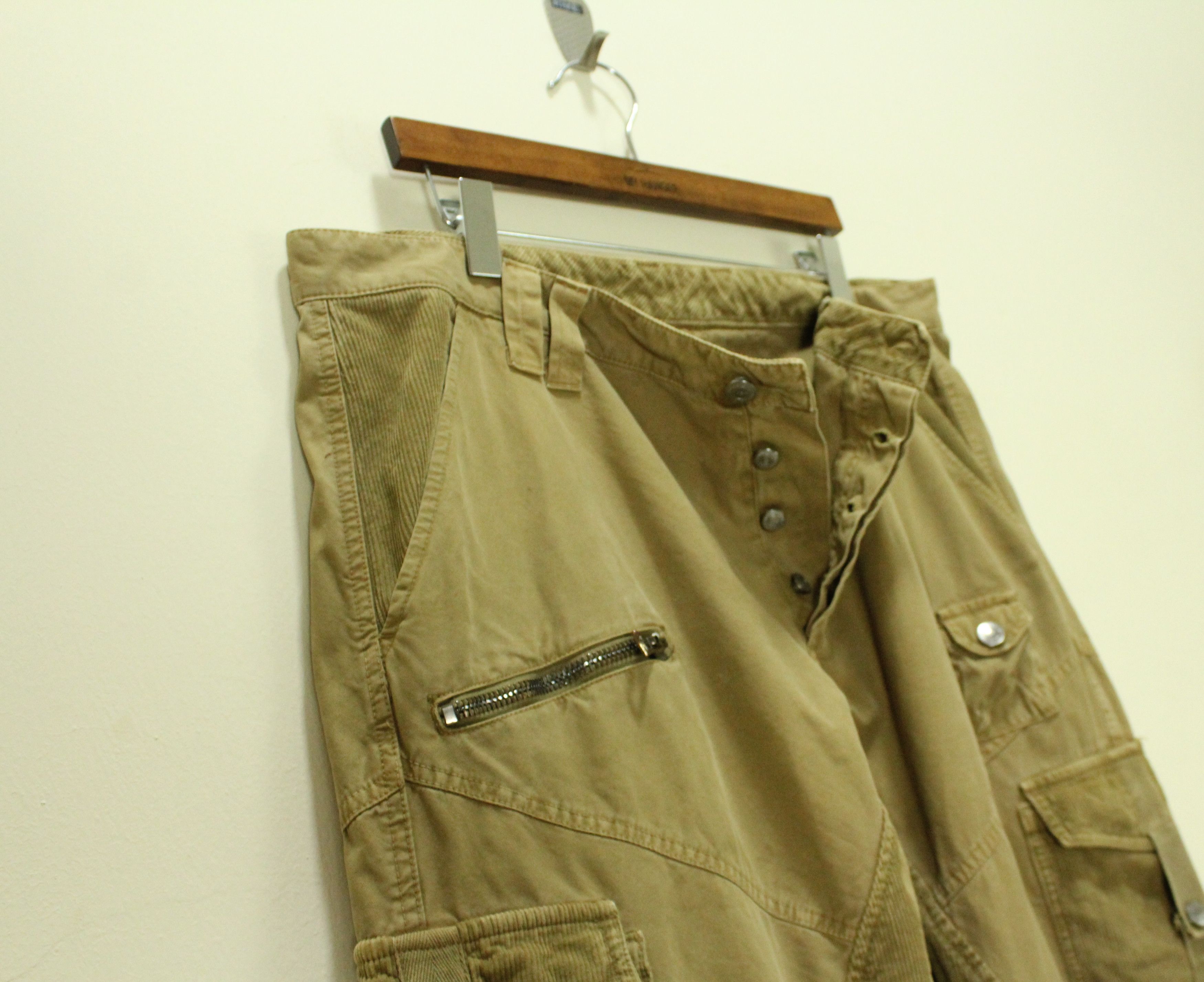 Iceberg ICEBERG Pants Cargos Utility Hybrid Pants Corduroy Size US 38 / EU 54 - 13 Thumbnail