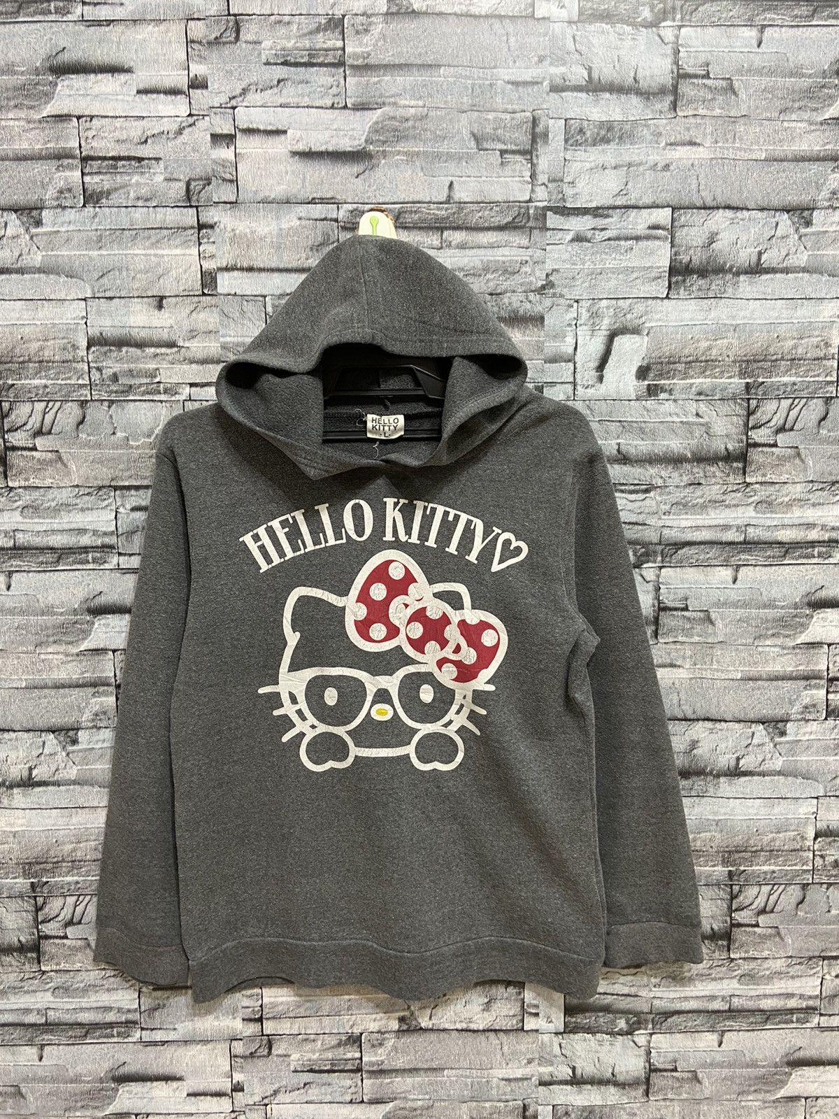 Japanese Brand Vintage Hello Kitty hoodie japanese cartoon size L fit M Size M / US 6-8 / IT 42-44 - 2 Thumbnail