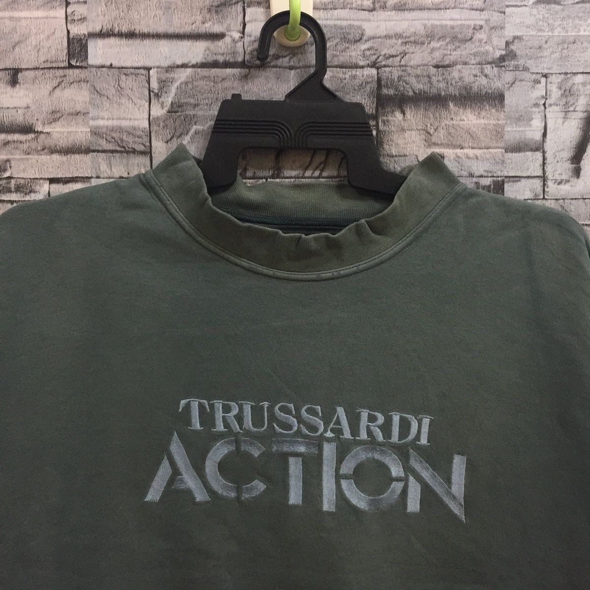Trussardi Vintage trussardi sweatshirt embroidered size 48 fits XL Size US XL / EU 56 / 4 - 2 Thumbnail