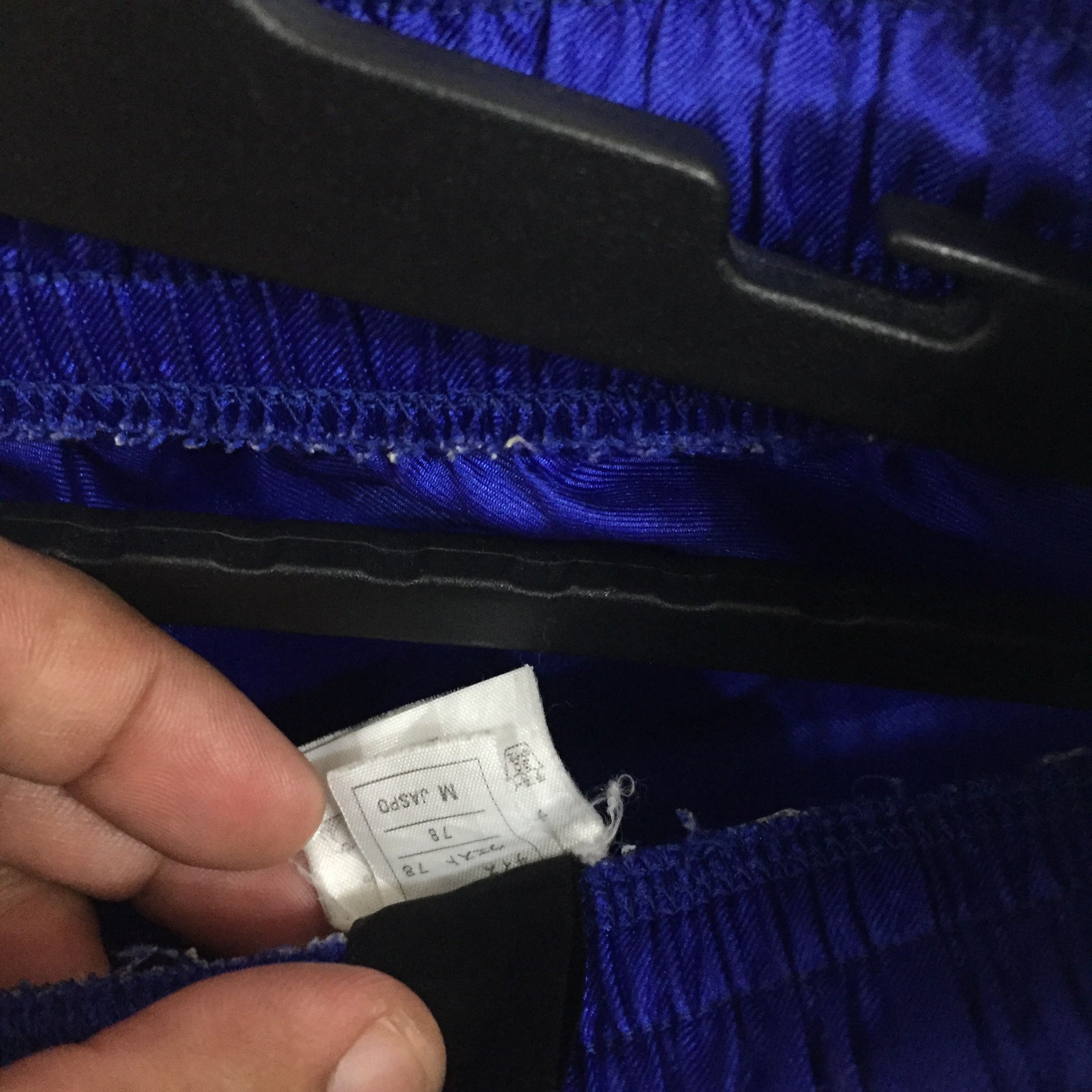Asics Vintage ASICS track pant stripe tape logo size M (W 26 - 34 Size US 30 / EU 46 - 6 Thumbnail