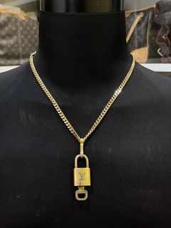 Louis vuitton lock necklace on sale men