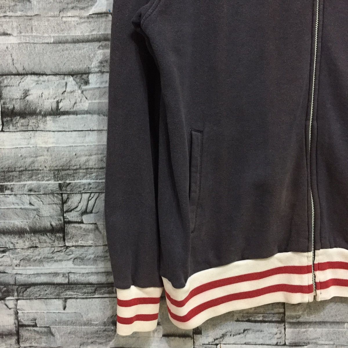 Japanese Brand Ozone Rocks sweatshirt Last wild Chica embroidered size L Size US L / EU 52-54 / 3 - 6 Thumbnail