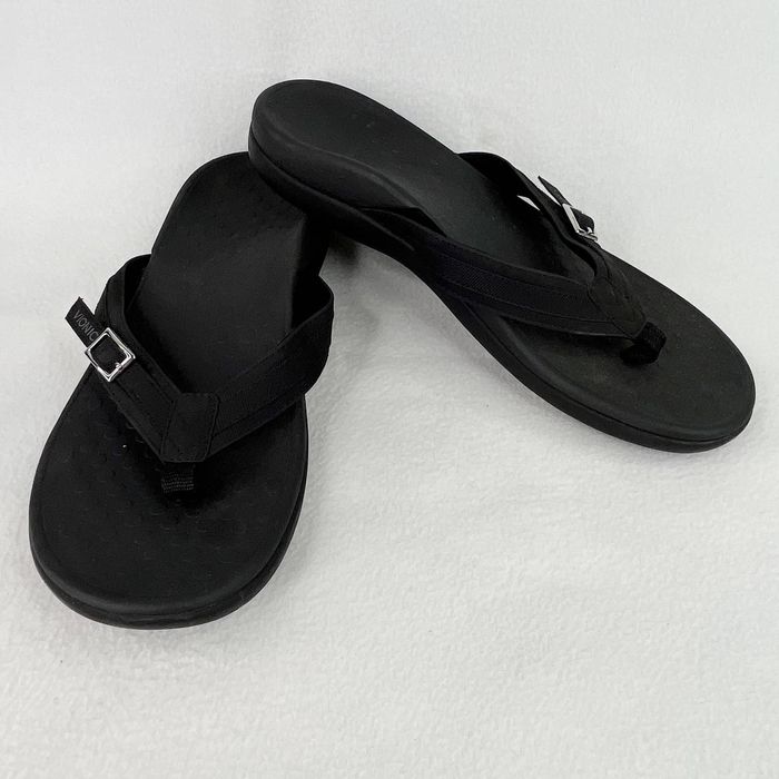 Other Vionic Patty Thong Sandals Flip Flops Buckle 10 Black | Grailed