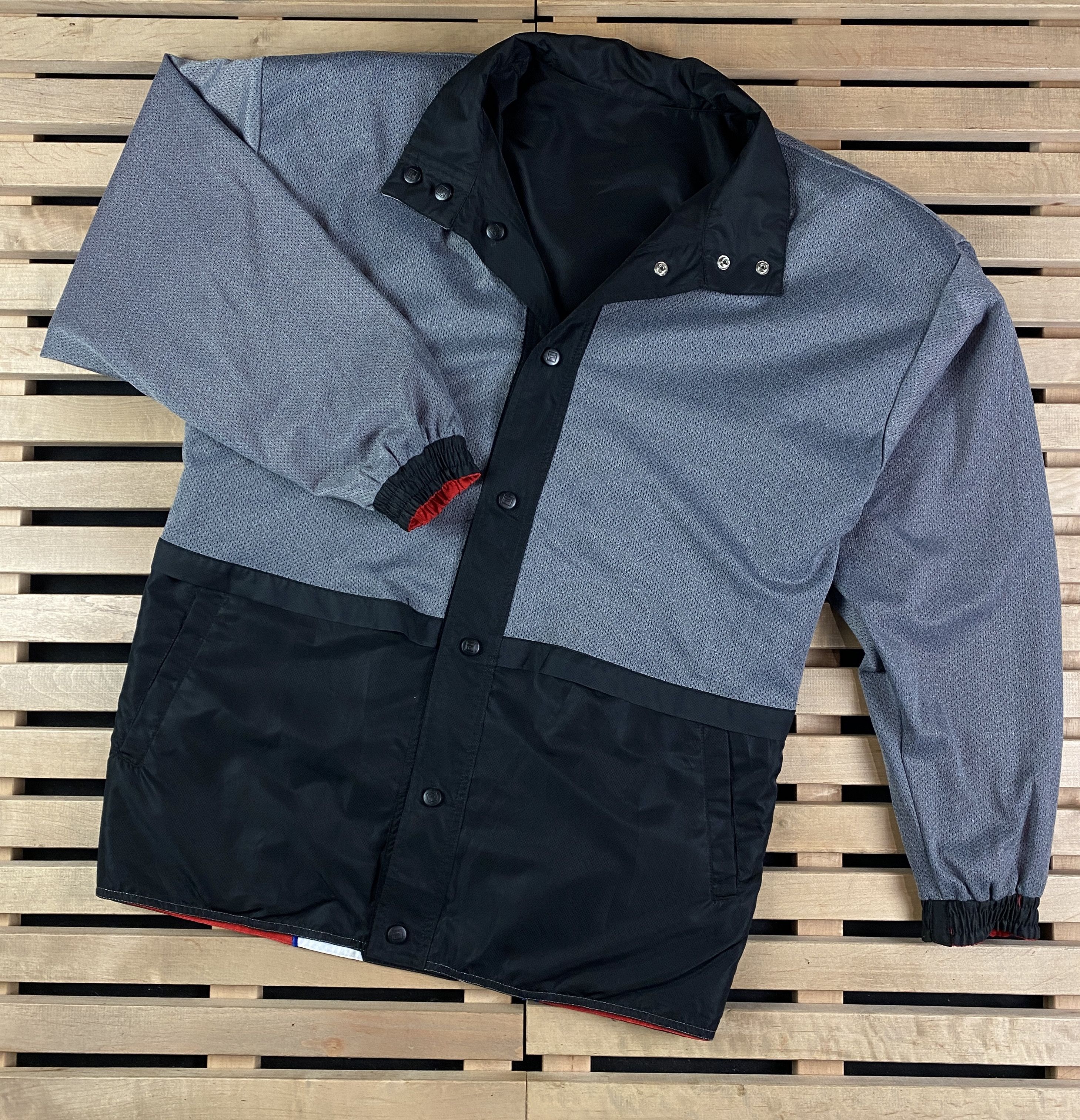 Fila × Vintage Mens Revirsible Nylon Bomber Jacket Fila Vintage Size L Size US L / EU 52-54 / 3 - 4 Thumbnail