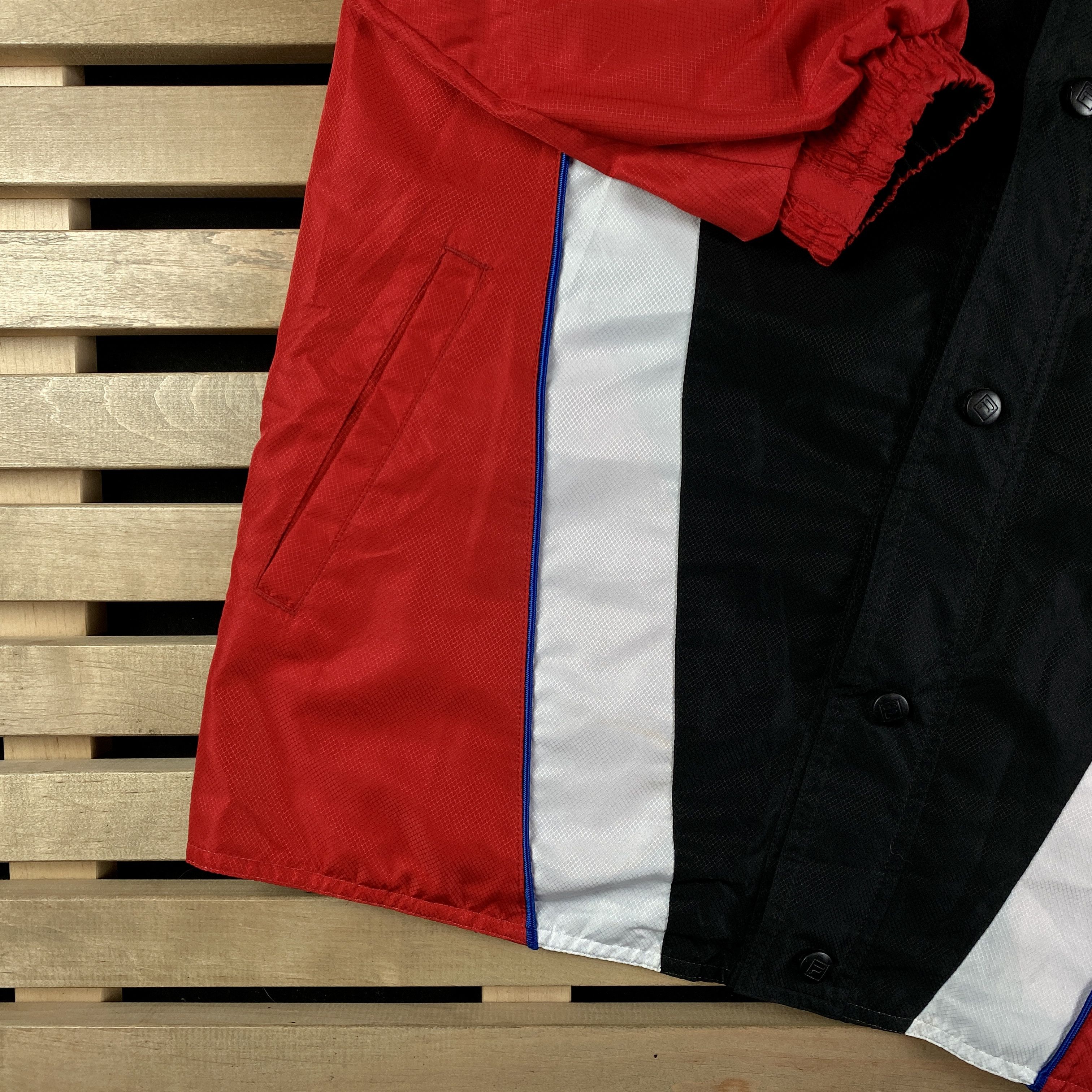 Fila × Vintage Mens Revirsible Nylon Bomber Jacket Fila Vintage Size L Size US L / EU 52-54 / 3 - 3 Thumbnail