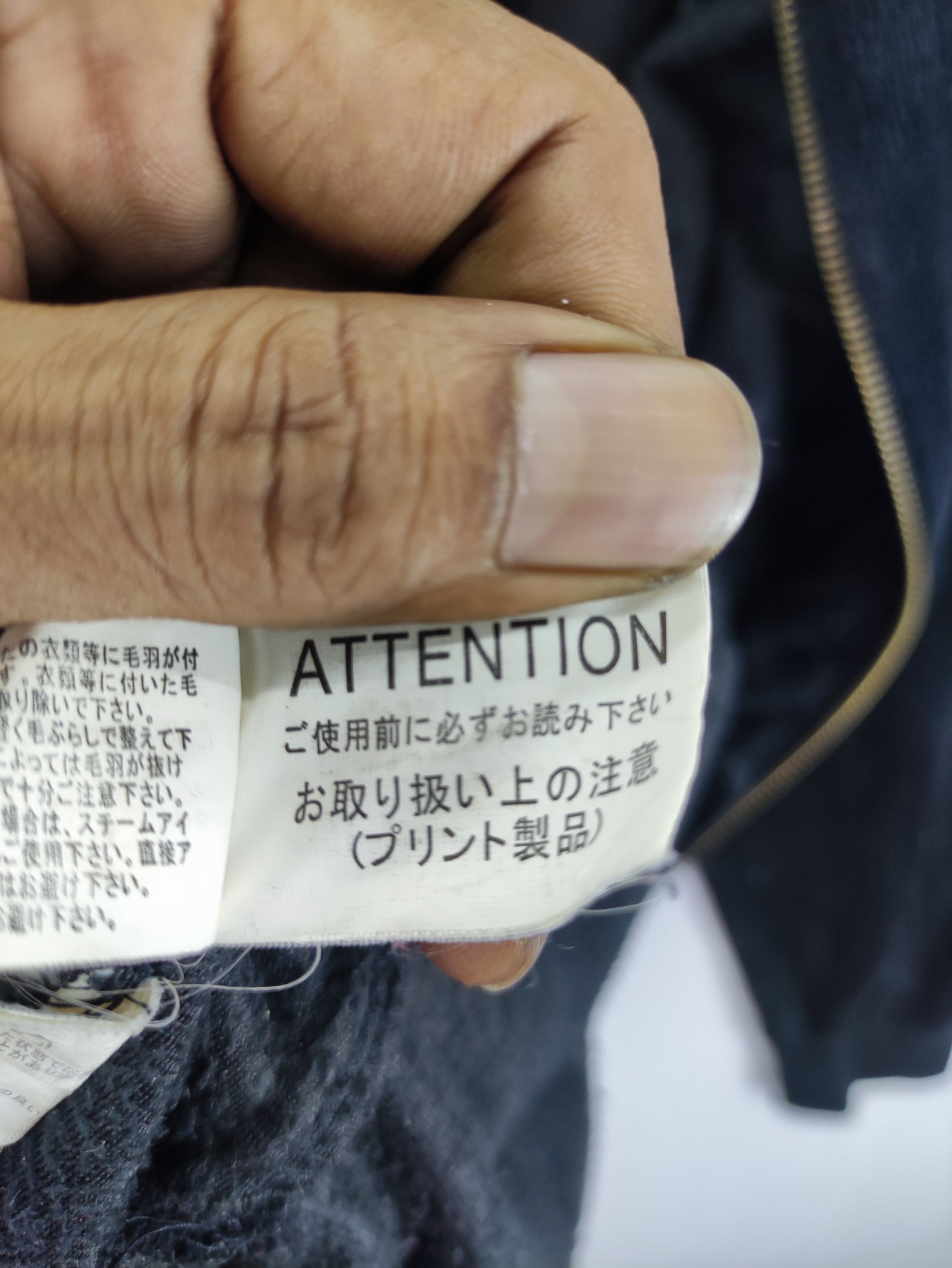 Japanese Brand Vintage Sweater Zipper Hoodie Fleece Print Logo Oblodesign Size US M / EU 48-50 / 2 - 8 Thumbnail